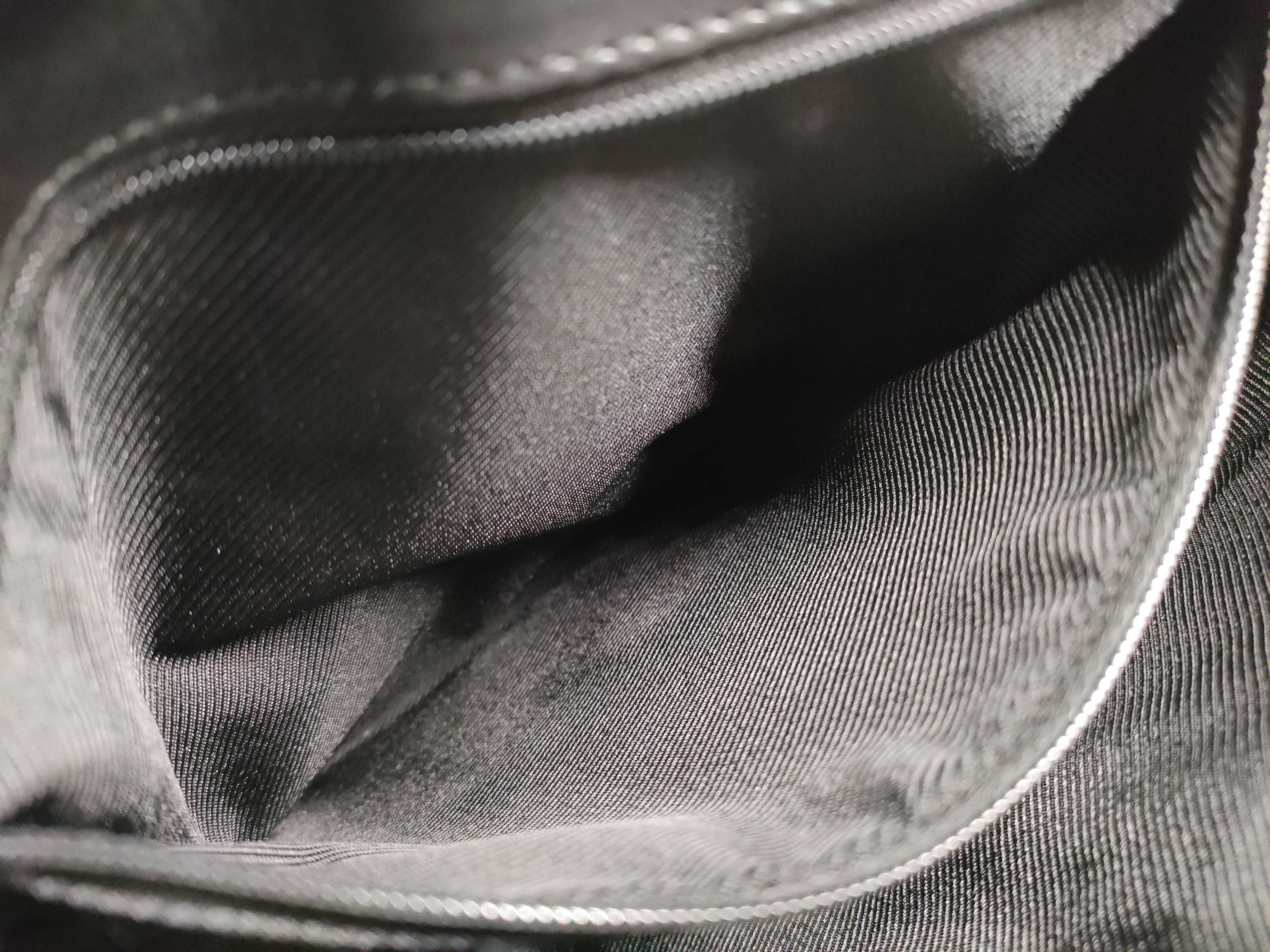 GG Canvas Shoulder Bag, Black — view 12