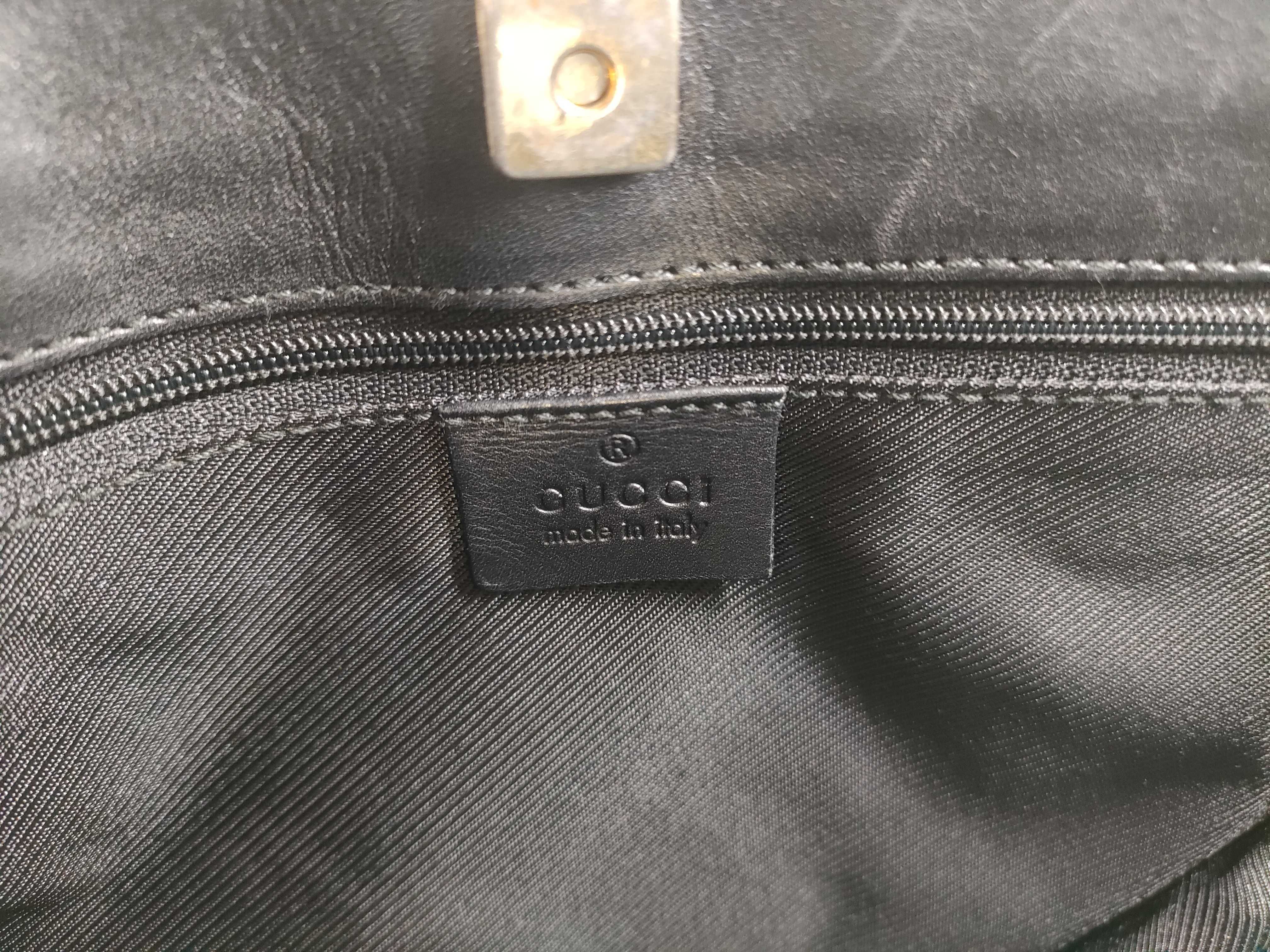 GG Canvas Shoulder Bag, Black — view 14