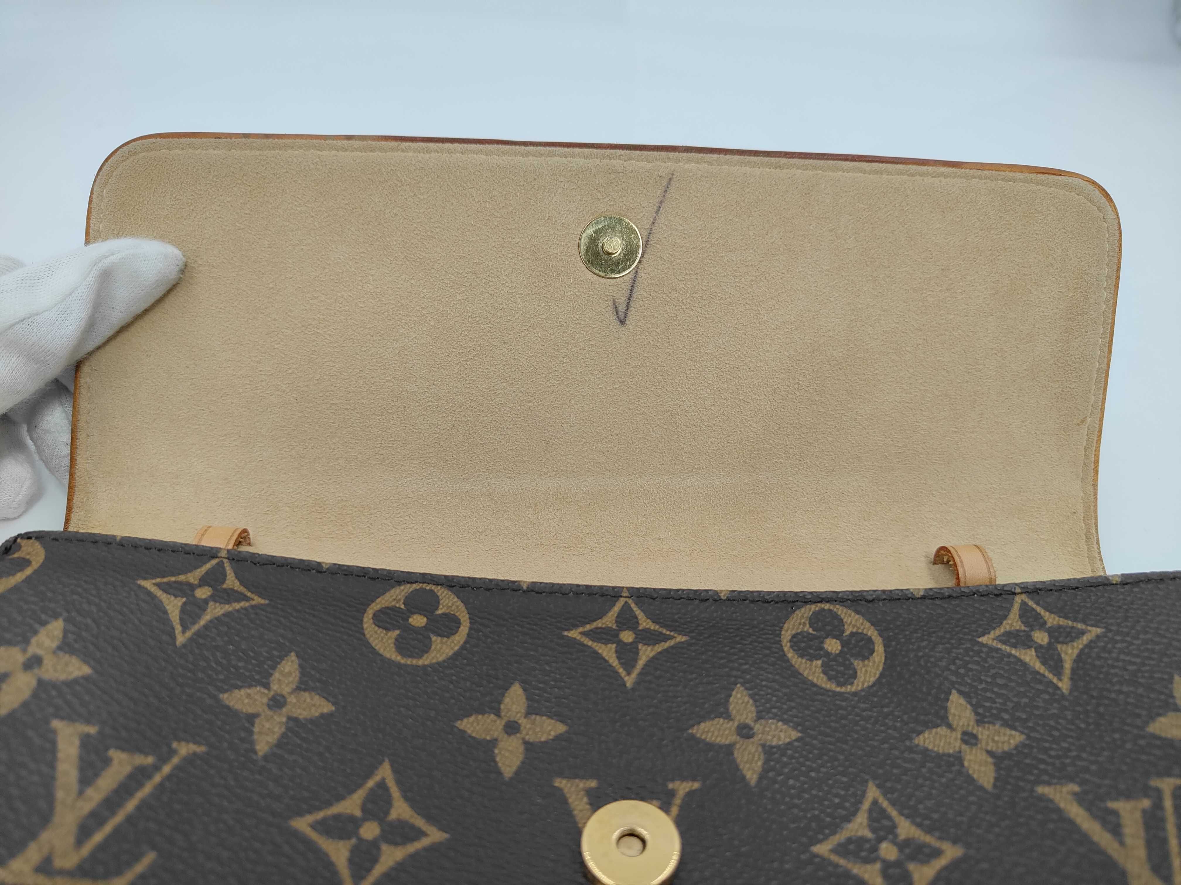 wallet — view 7