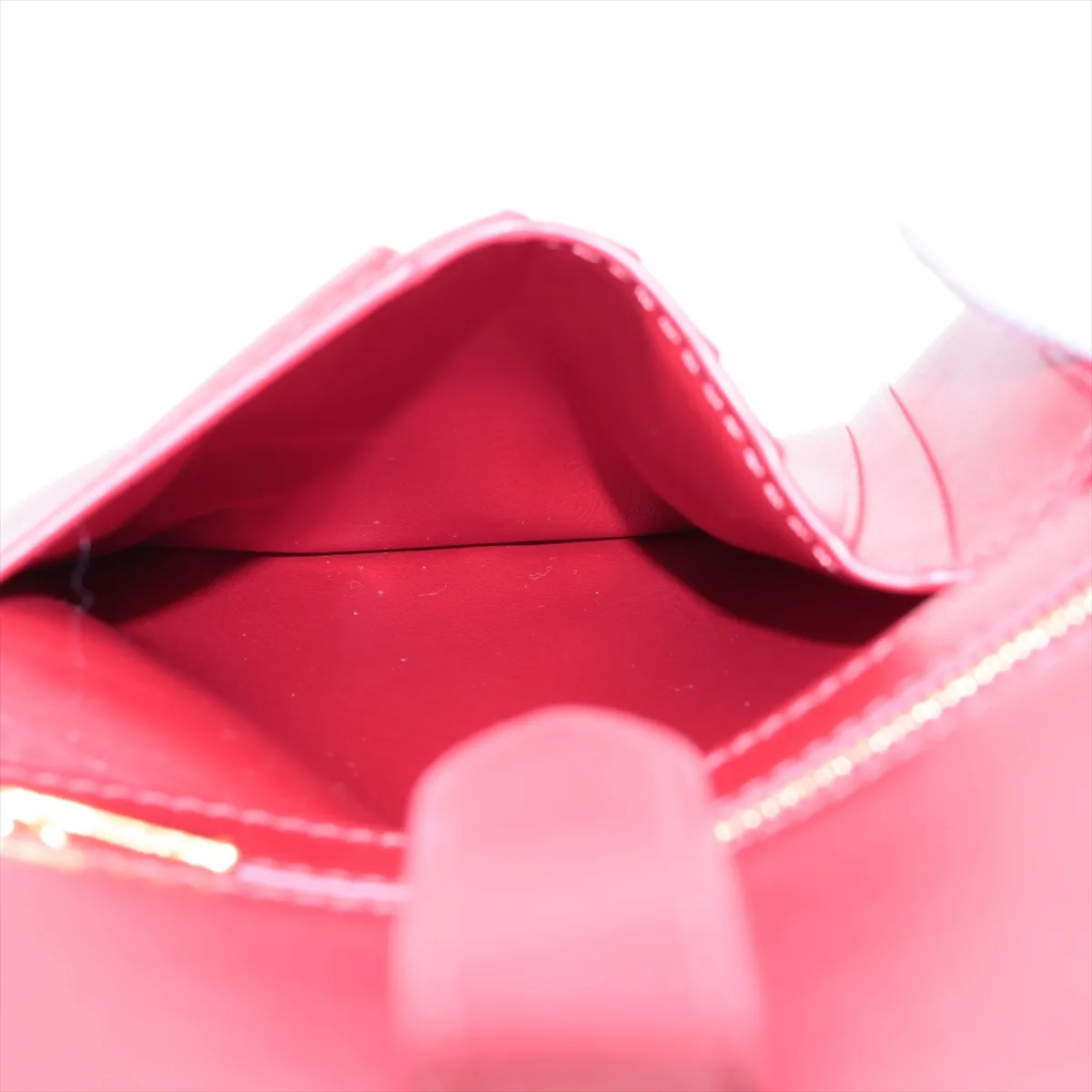 Medium Strap Leather Compact Wallet Red — view 6