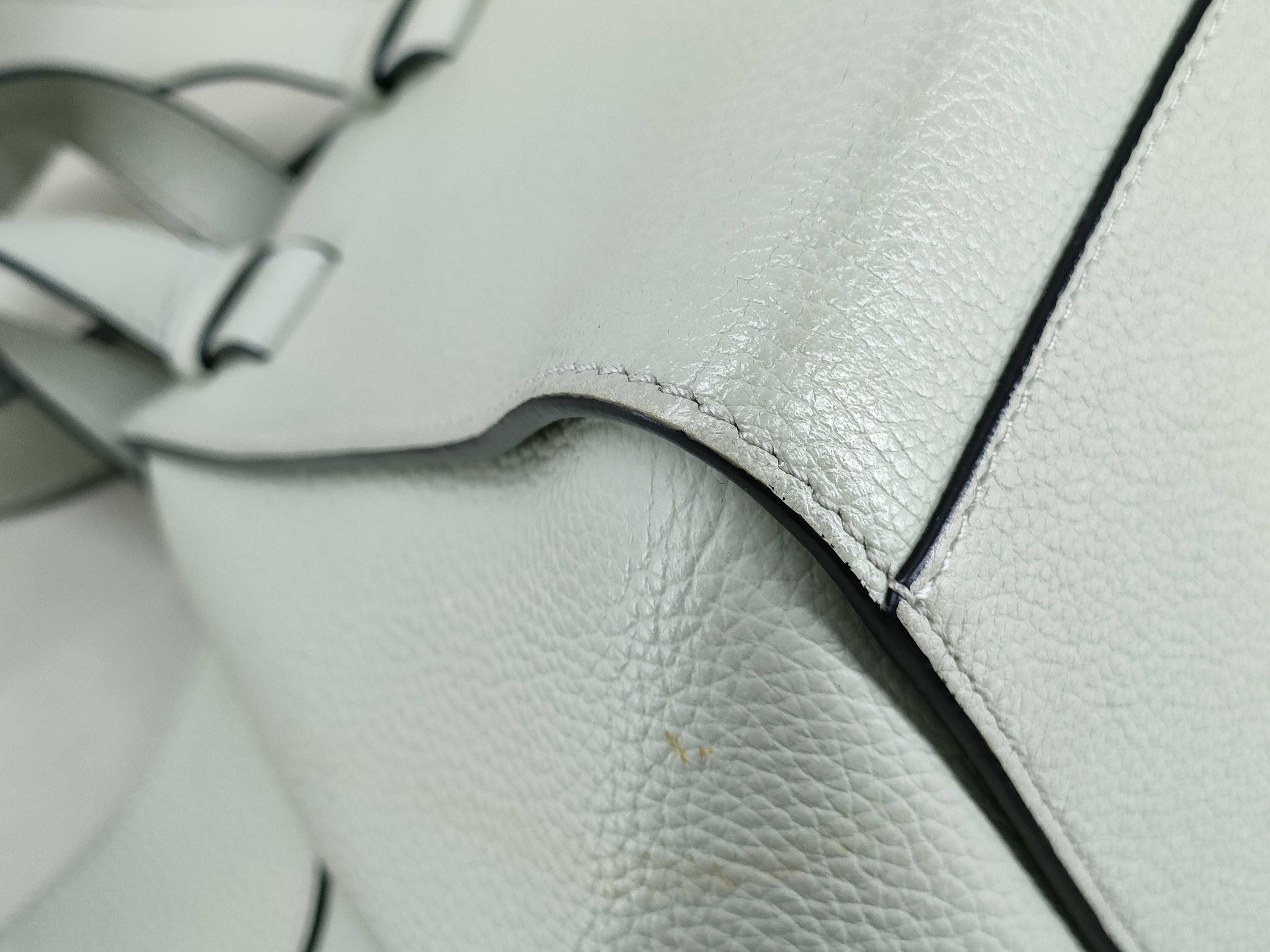 bag, Loewe Hammock bag, small, leather, beige, handbag. — view 4
