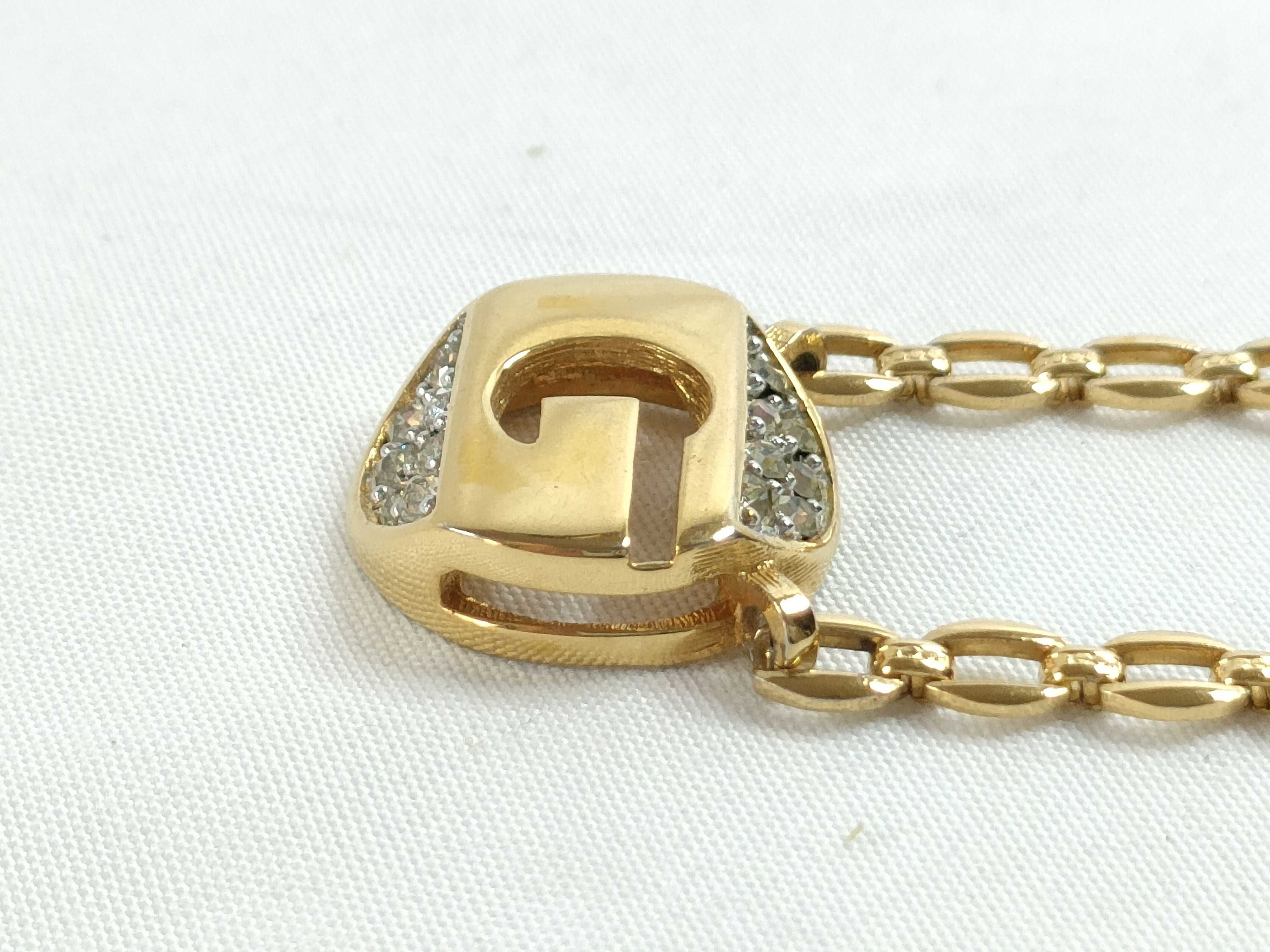 G Logo Circle Rhinestone Gold Necklace — view 3