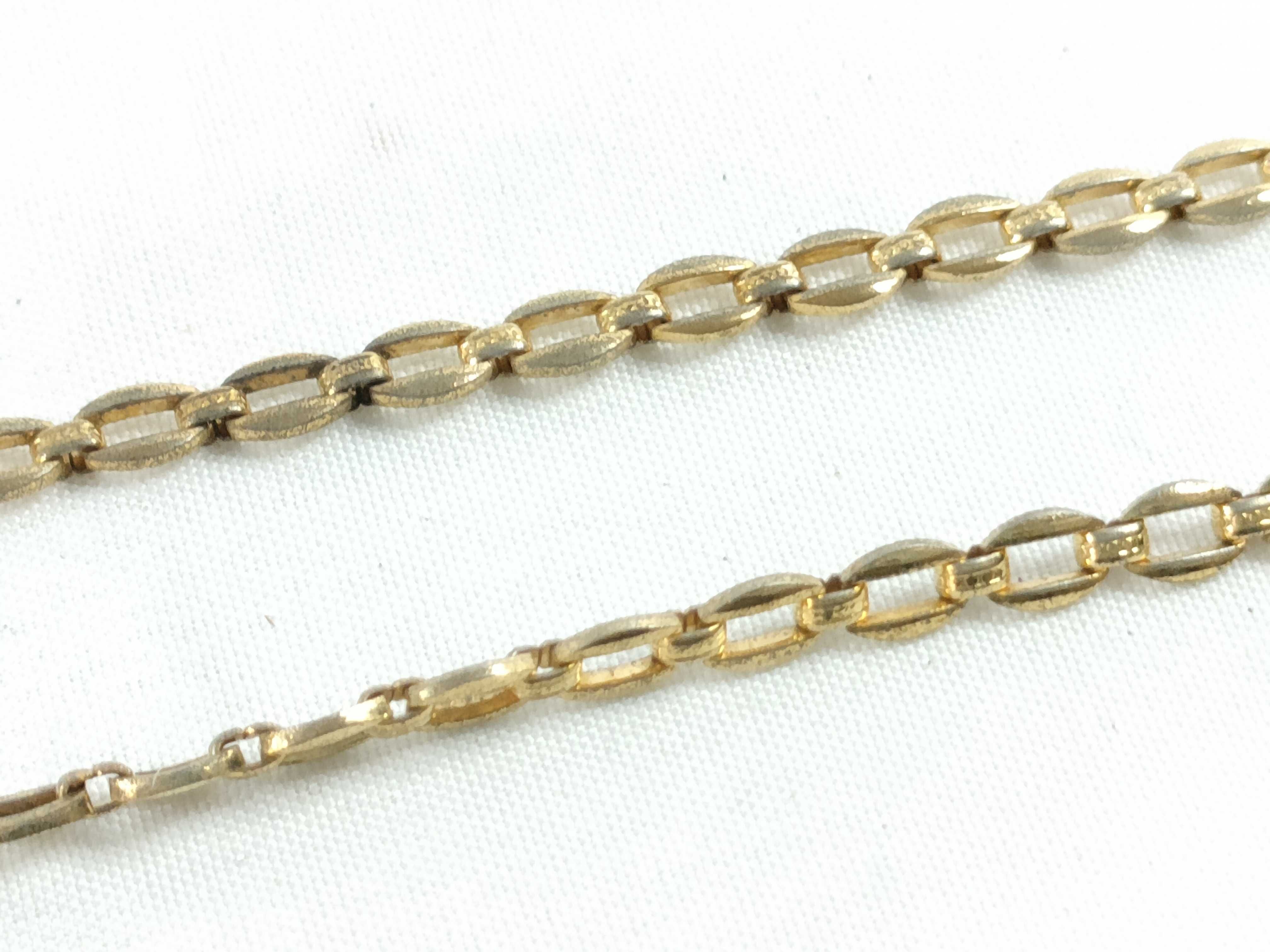 G Logo Circle Rhinestone Gold Necklace — view 5