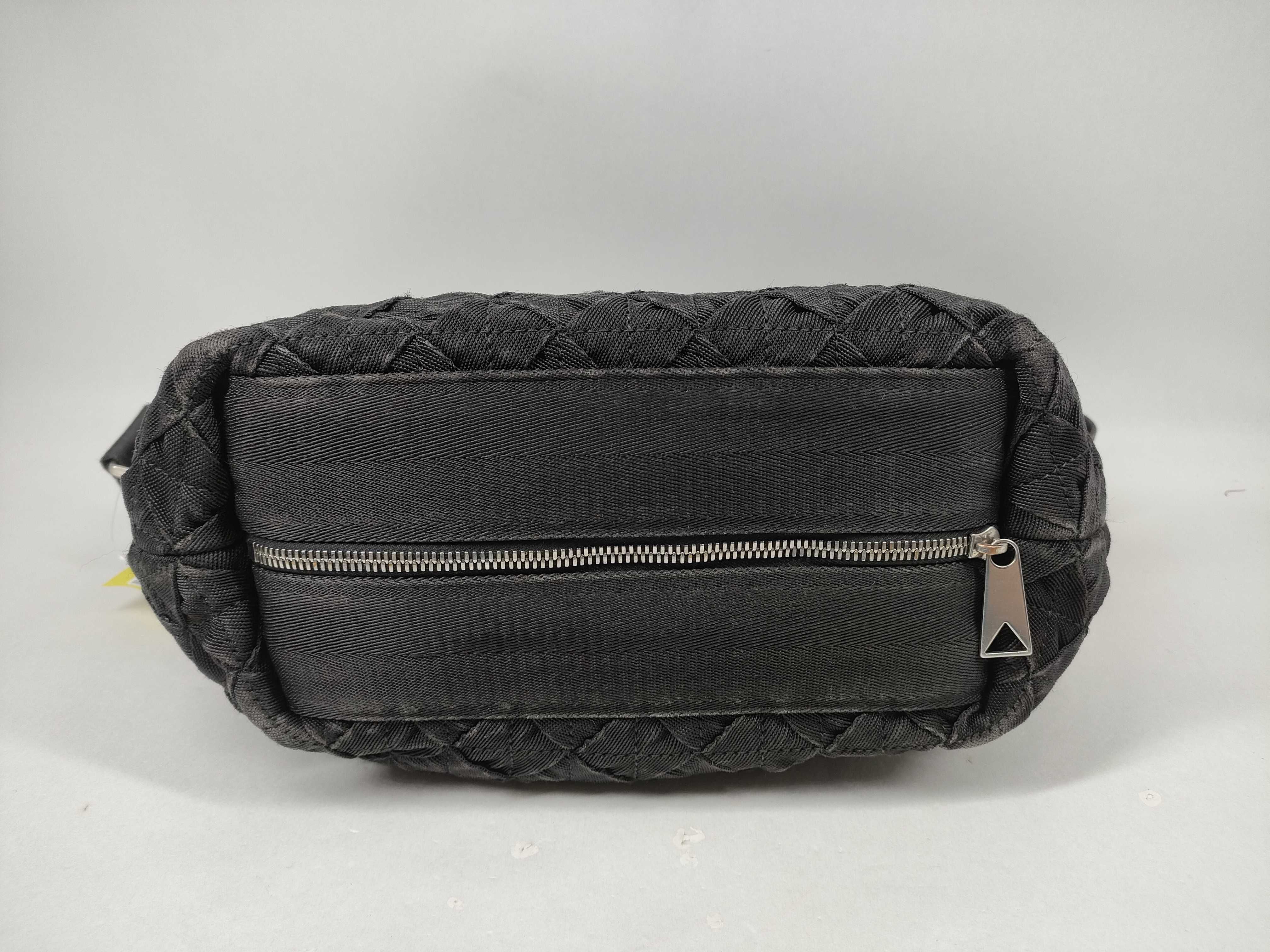 Intrecciato 657952 Shoulder Bag, Black — view 3