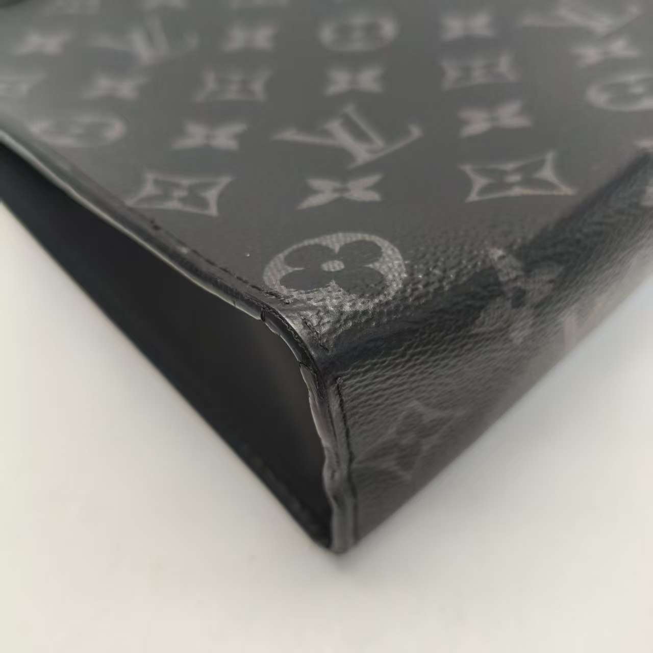 【*Shipped from: China*】LOUIS VUITTON Pochette Toilette PU Clutch Bag Second Bag — view 3
