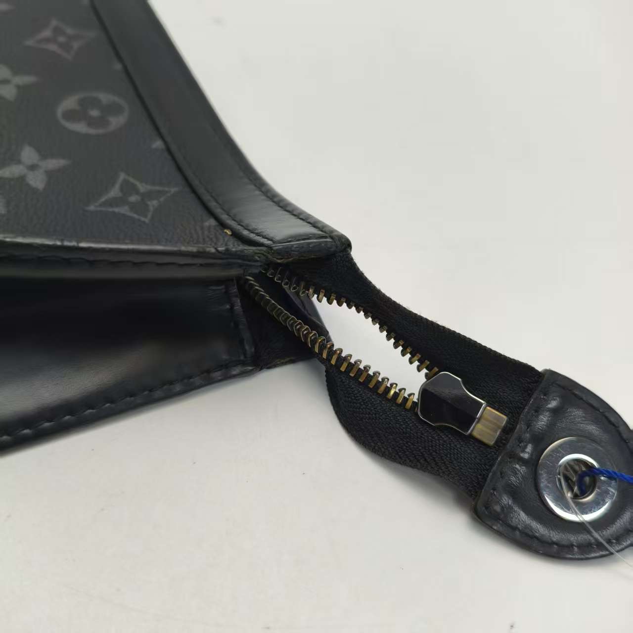 【*Shipped from: China*】LOUIS VUITTON Pochette Toilette PU Clutch Bag Second Bag — view 8