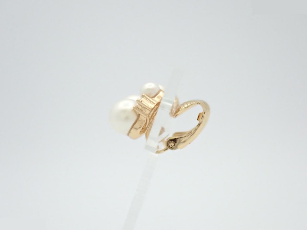 Gold earrings — view 3