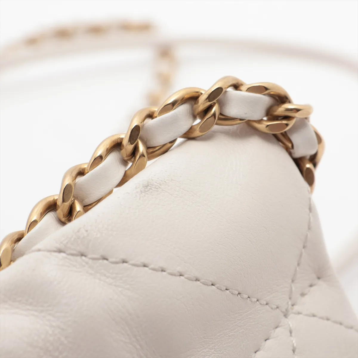 22 Mini Shiny Calfskin Chain Shoulder Bag White Gold Hardware X90A325K Random Plate AS3980 — view 14