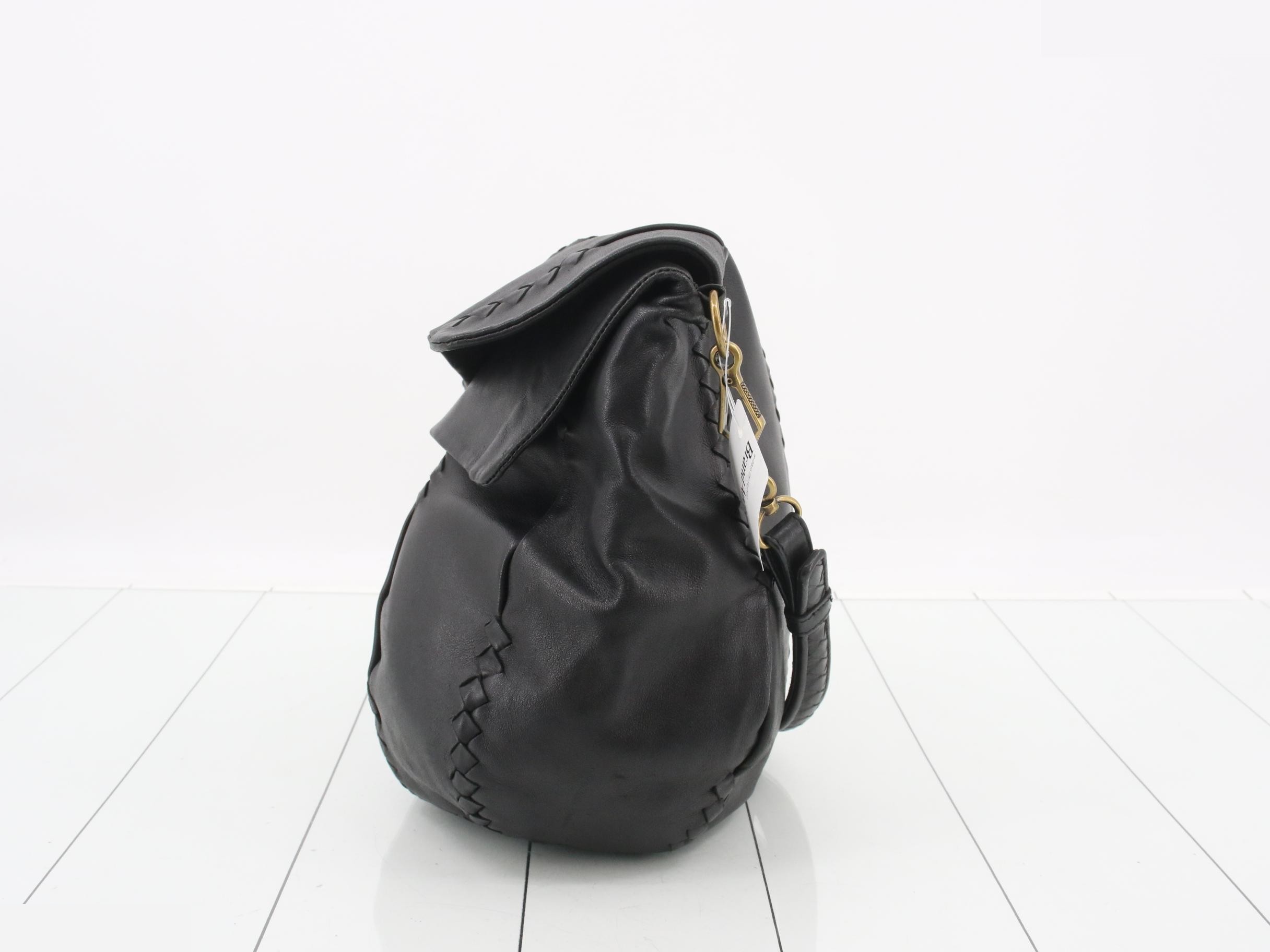 Intrecciato (bag) - Handbag - One-shoulder bag - Black — view 3