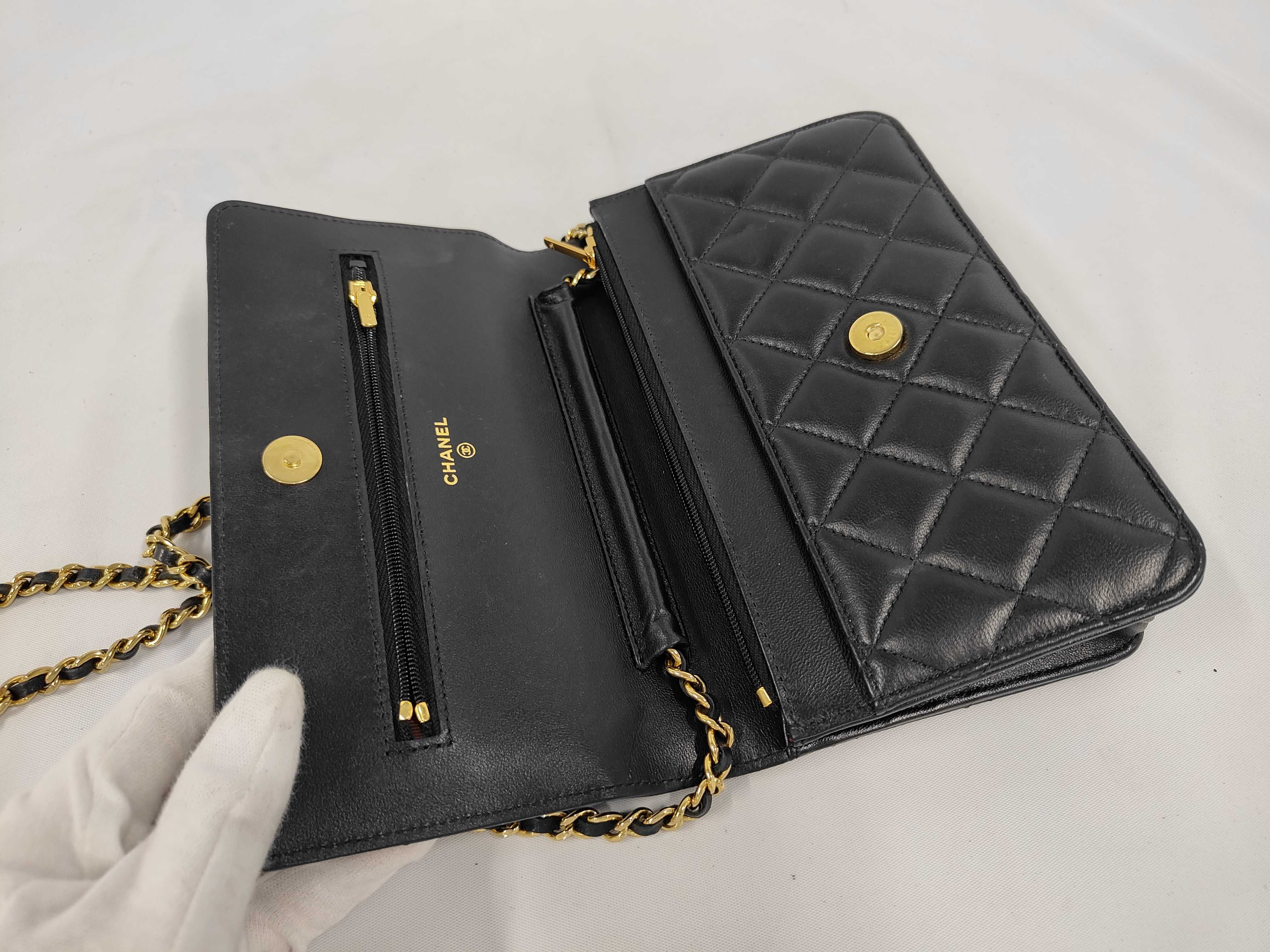 Matelassé Chain Wallet Shoulder Bag — view 6