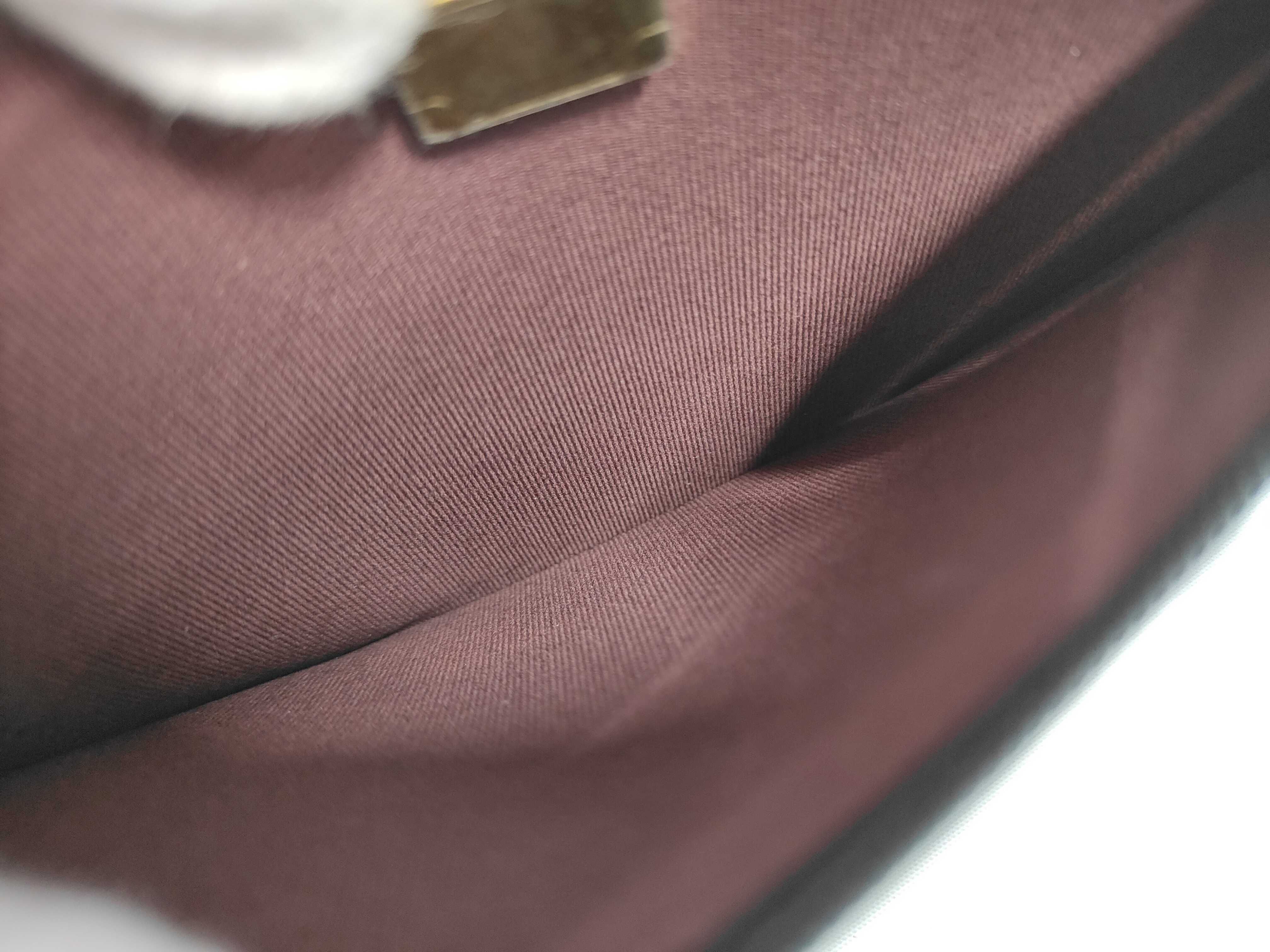 Matelassé Chain Wallet Shoulder Bag — view 10