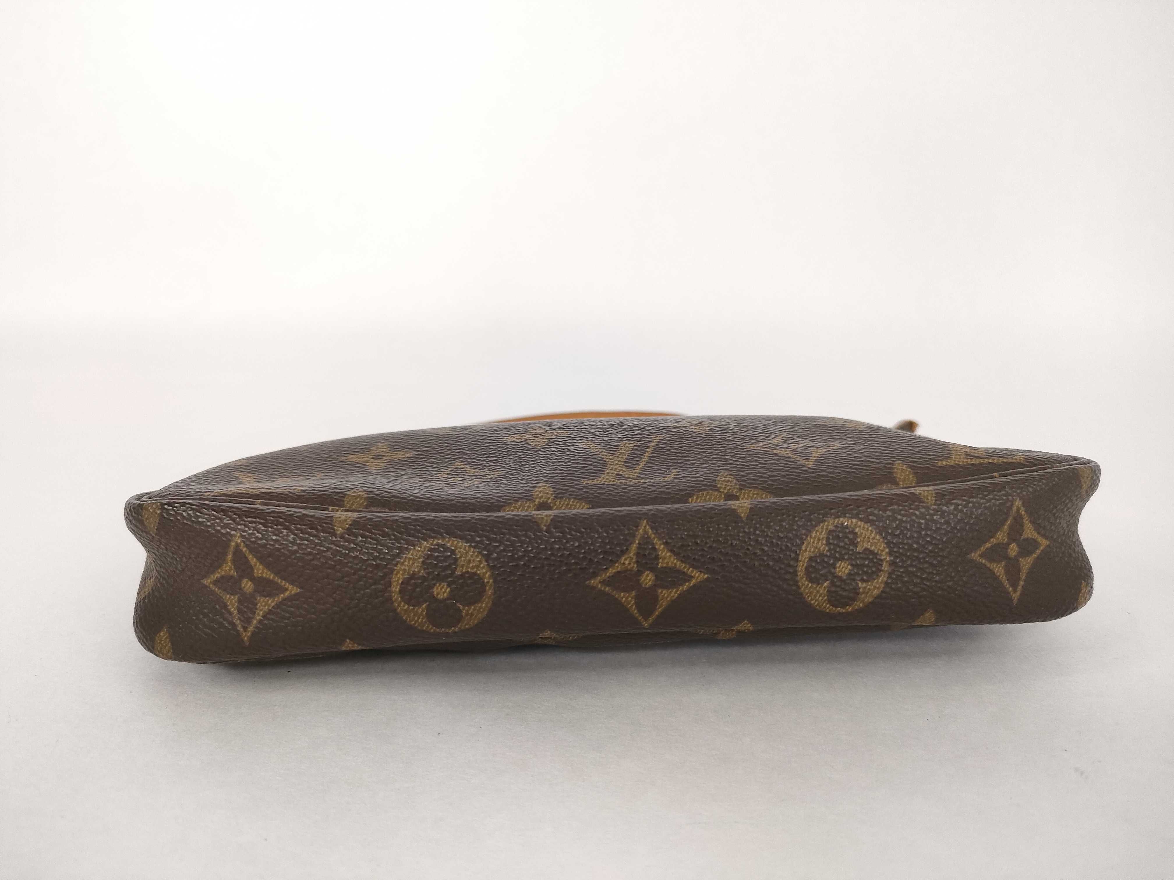 Monogram Pochette Accessoire Handbag Pouch Brown M51980 Pouch — view 7