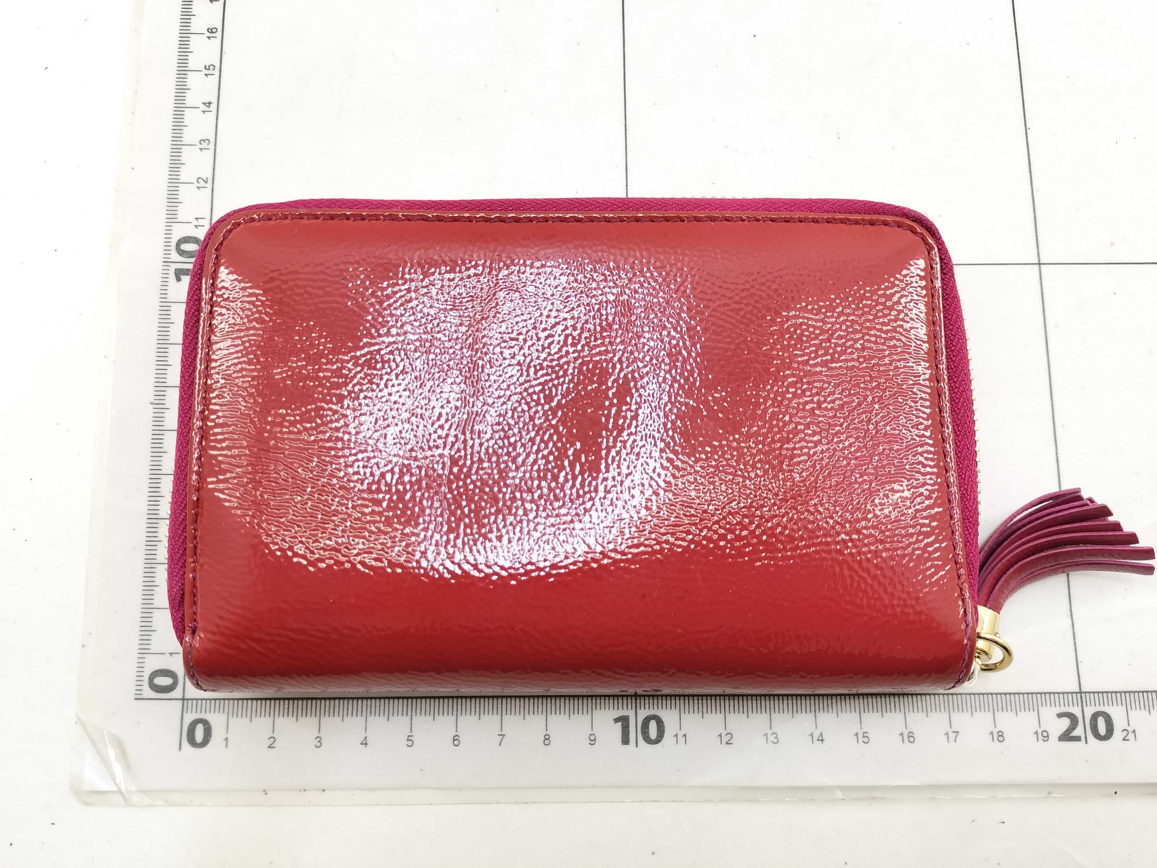 long wallet — view 2