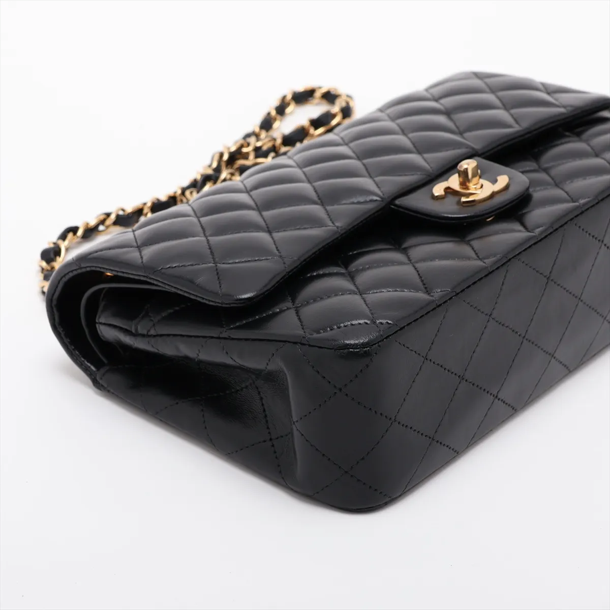 [Individually packaged] Chanel Matelassé 25 Lambskin Double Flap Double Chain Bag, Black with Gold Hardware, 1753611, Series 1, A01112 — view 4