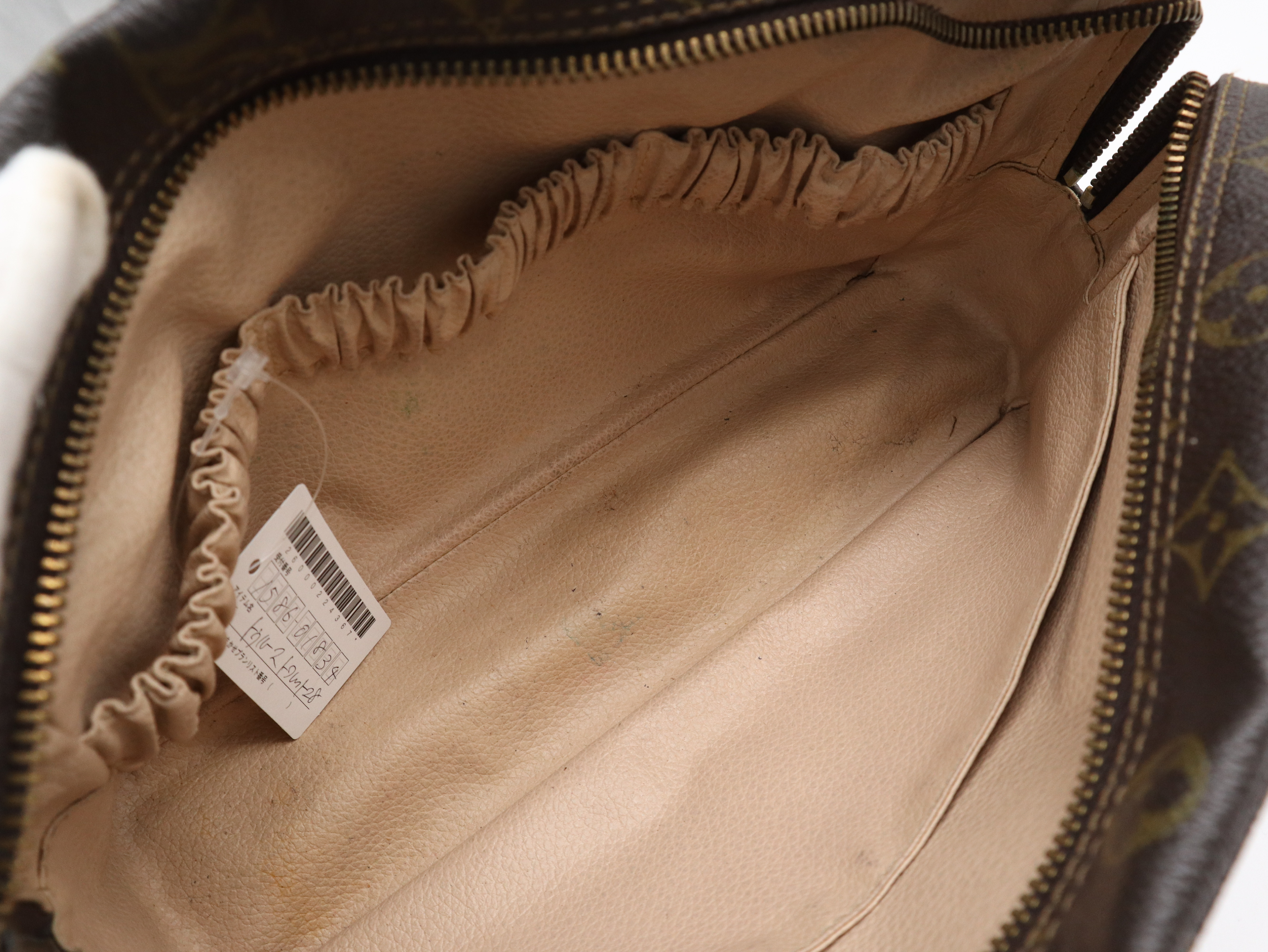 M47522 Monogram Trousse Toilette 28 Second Bag — view 8