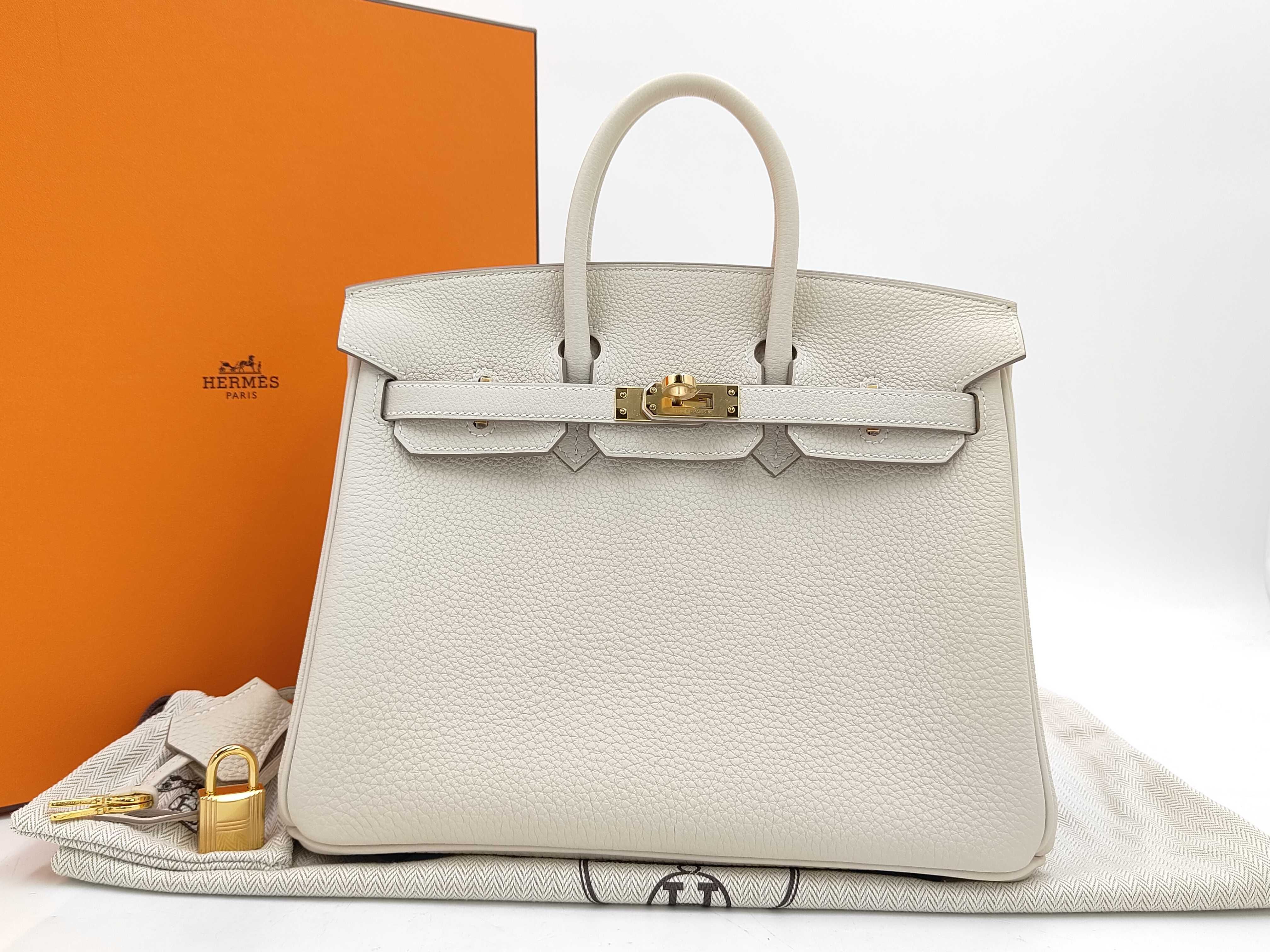 Birkin 25 Togo Leather, Gold Hardware, Gold Stamp Handbag
