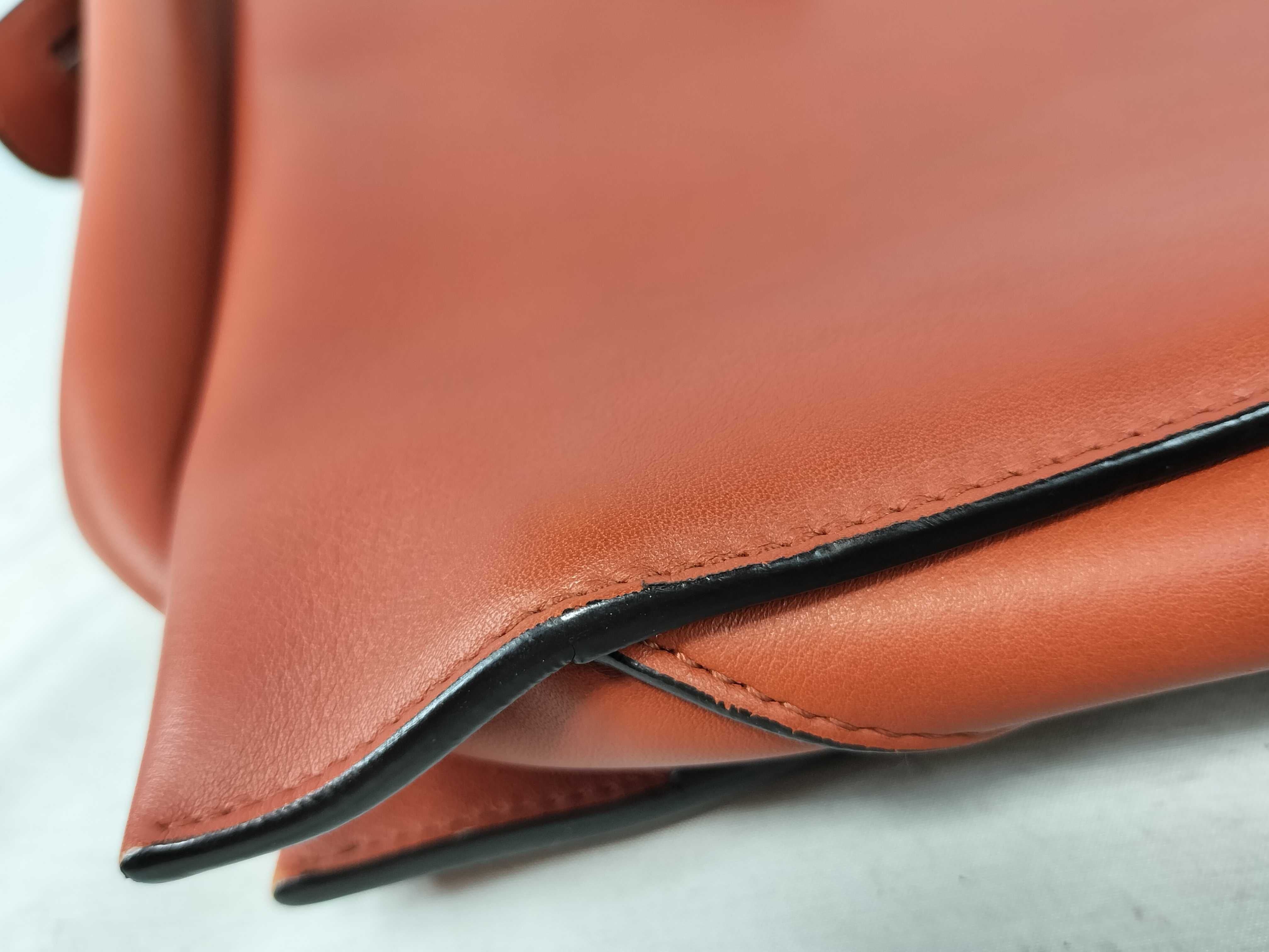 handbag, orange handbag — view 14