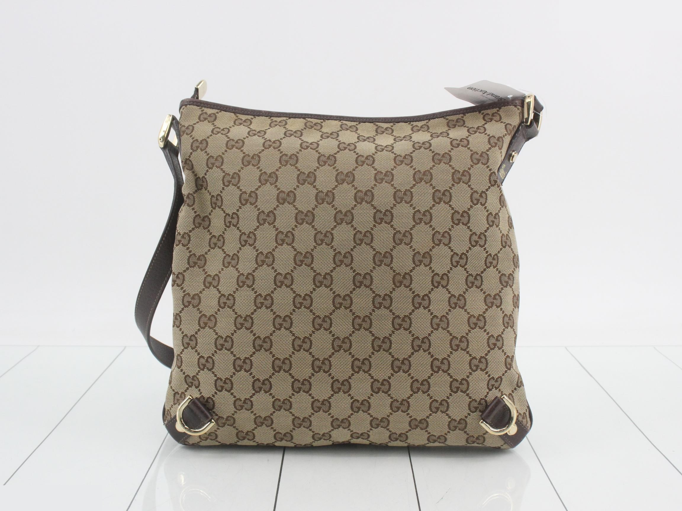 GG Canvas Shoulder Bag — view 2