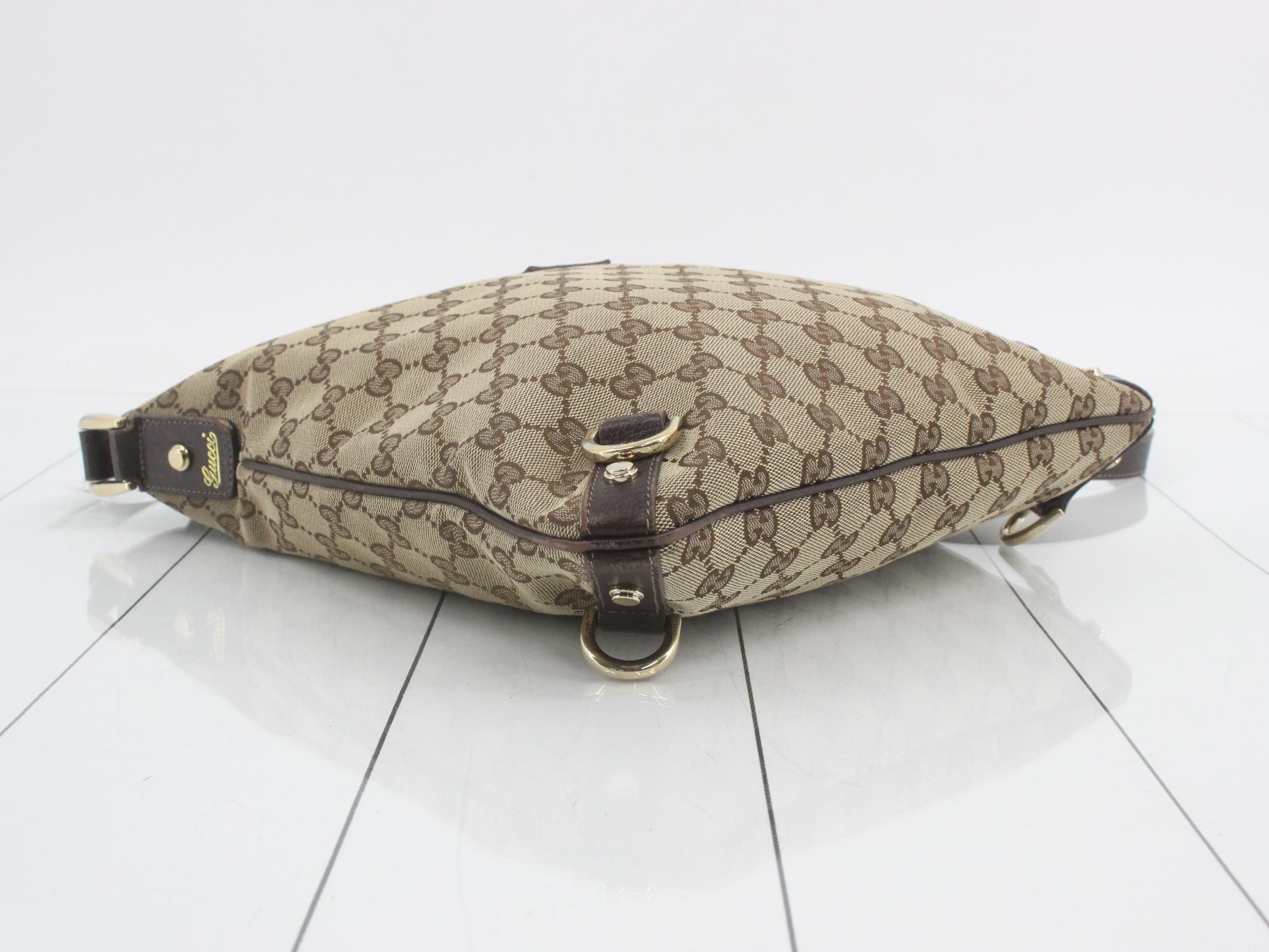 GG Canvas Shoulder Bag — view 5