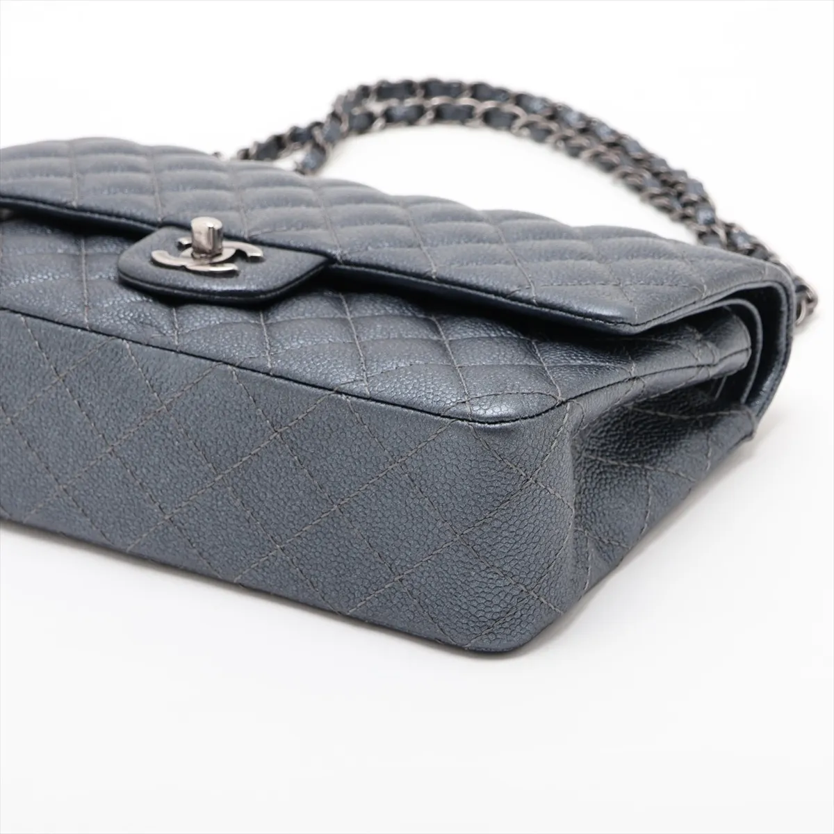[Individually packaged] Chanel Matelassé 25 Caviar Skin Double Flap Double Chain Bag, Gray, Gunmetal Hardware, 20325728, Serial Number in the 20s, A01112 — view 3