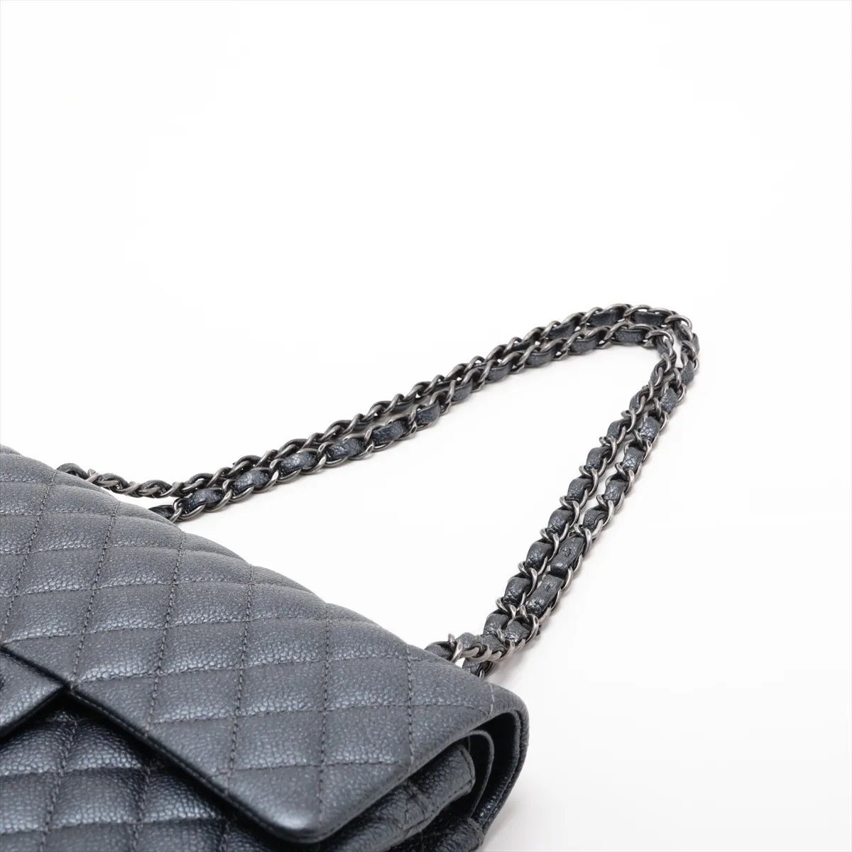 [Individually packaged] Chanel Matelassé 25 Caviar Skin Double Flap Double Chain Bag, Gray, Gunmetal Hardware, 20325728, Serial Number in the 20s, A01112 — view 5