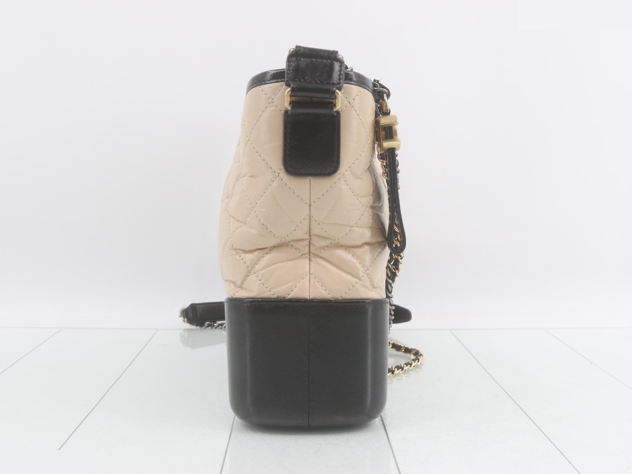 Gabrielle de Chanel Chain Shoulder Bag — view 4