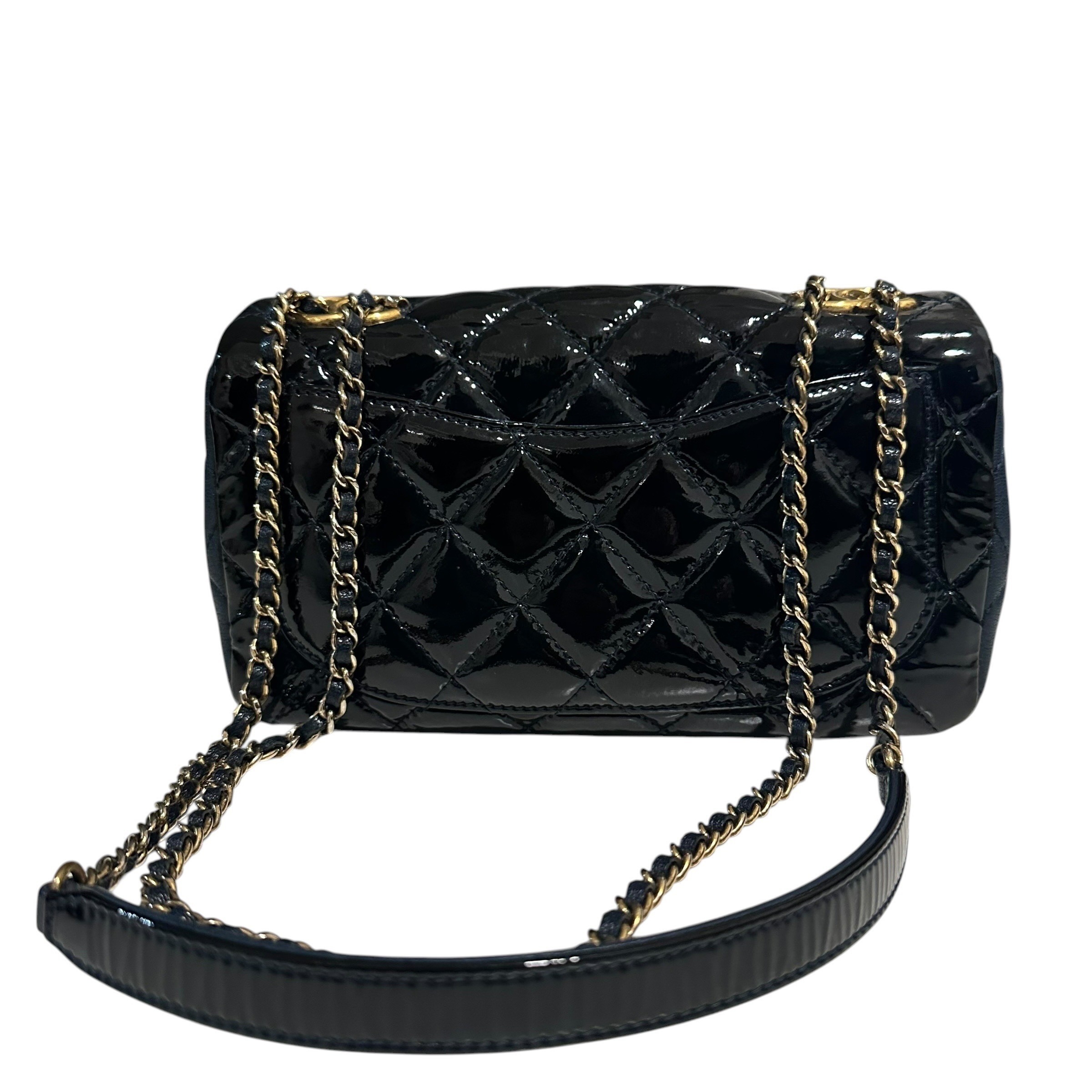 Matelassé Patent Leather Single Flap Double Chain Bag — view 2