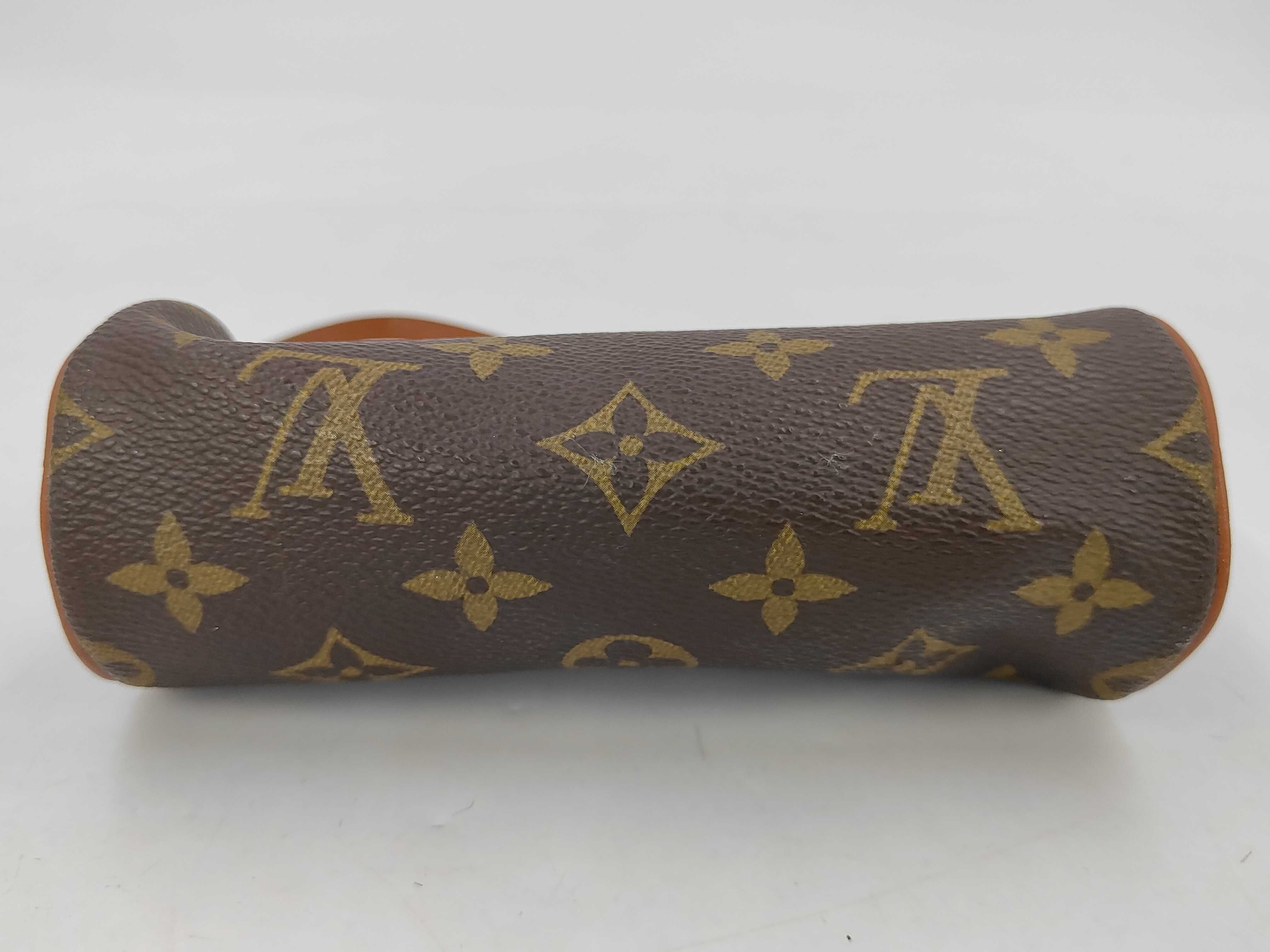 Monogram Louis Vuitton Monogram Papillon attached pouch — view 4