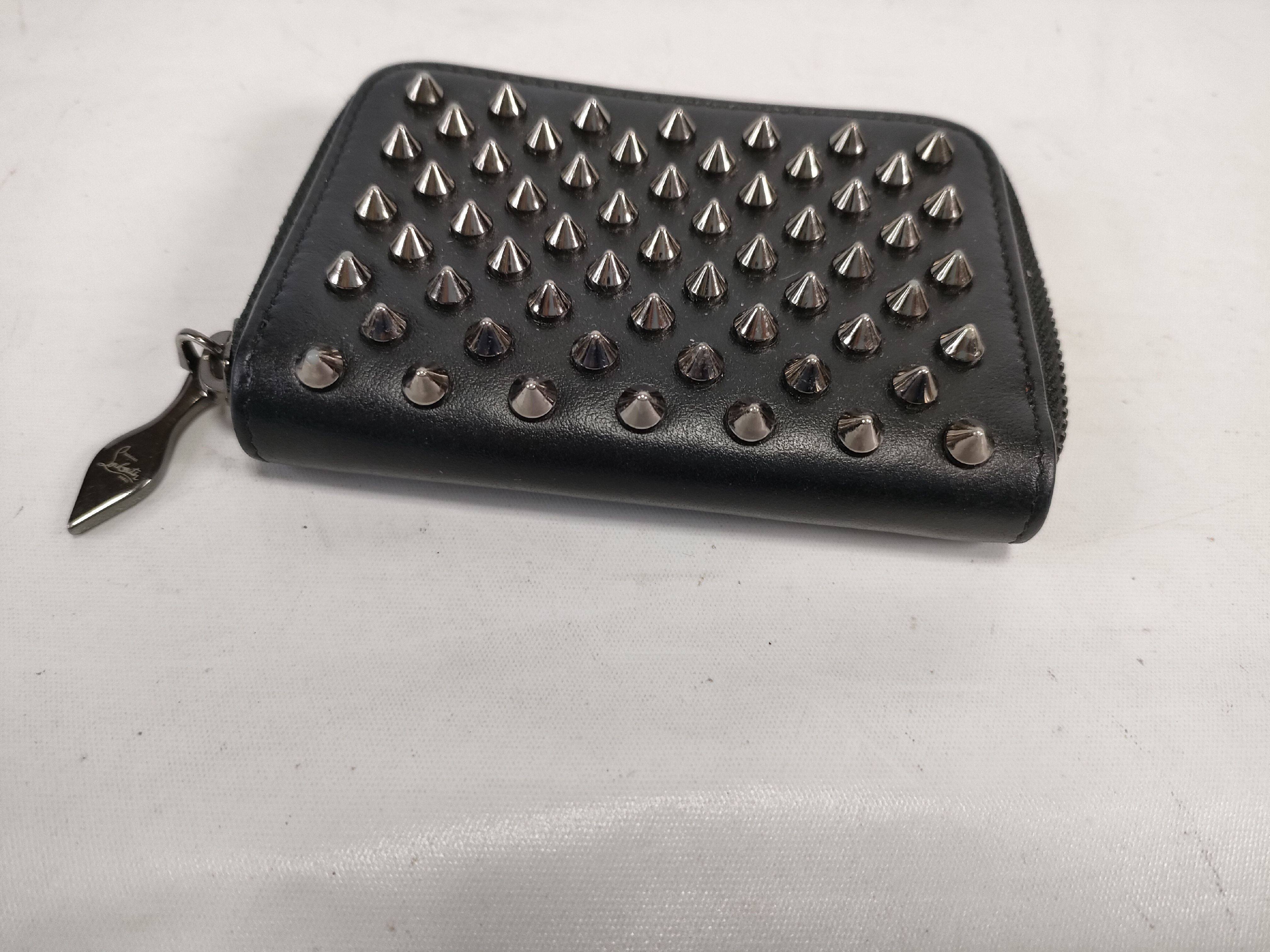 coin case — view 6