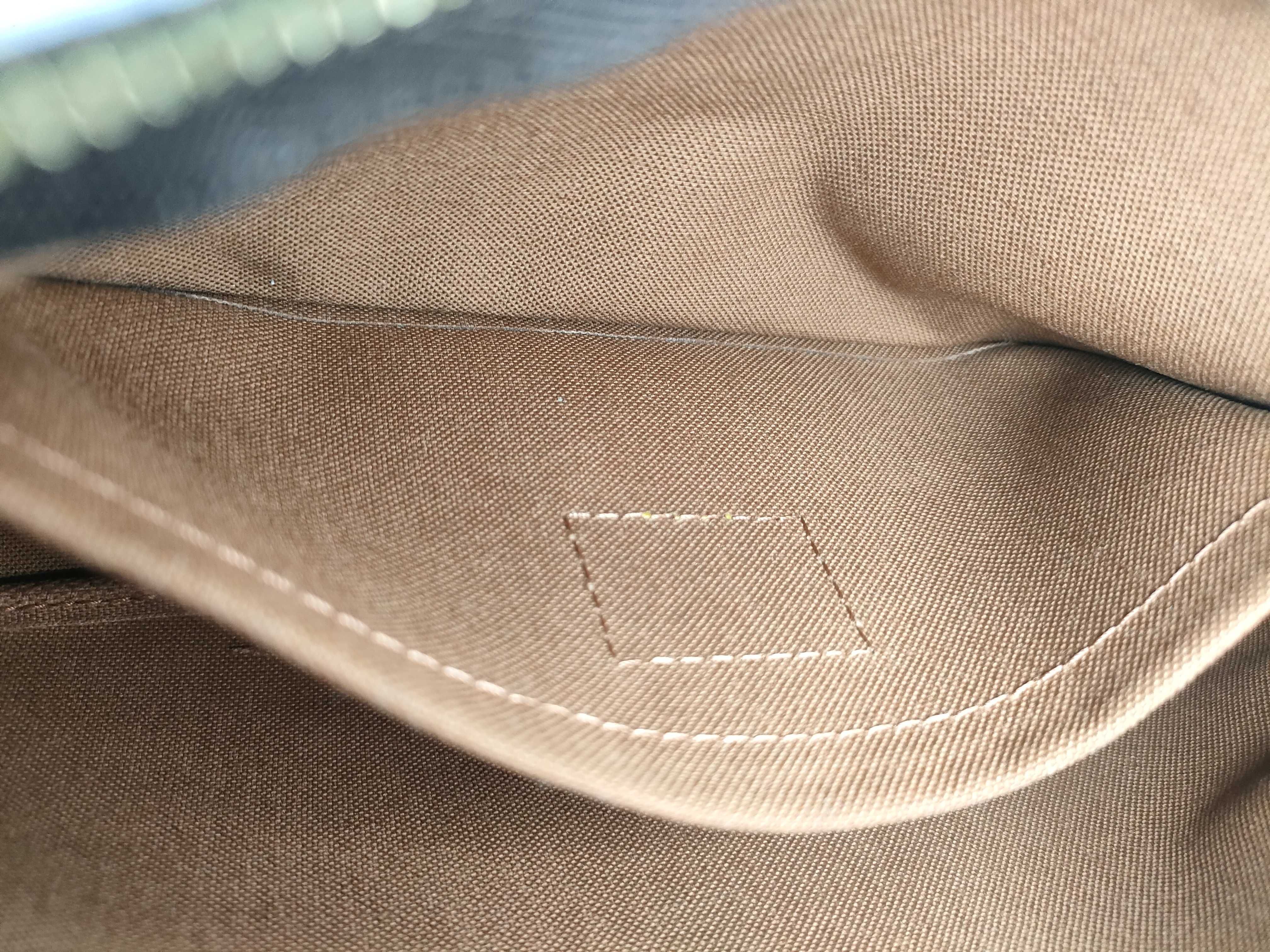 Monogram Louis Vuitton Multipochette Accessoires Shoulder Bag Monogram M44813 Shoulder Bag — view 12