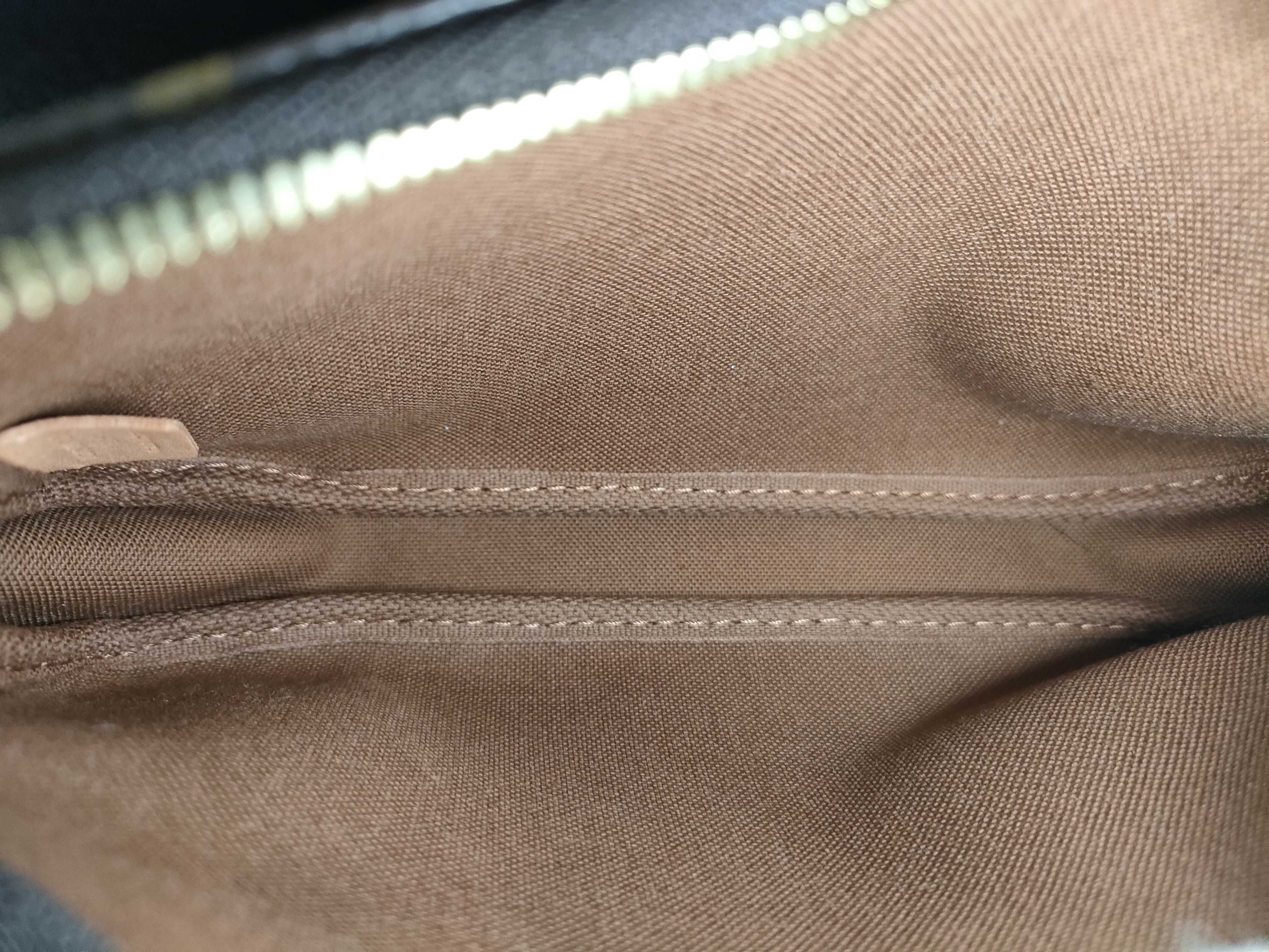 Monogram Louis Vuitton Multipochette Accessoires Shoulder Bag Monogram M44813 Shoulder Bag — view 13