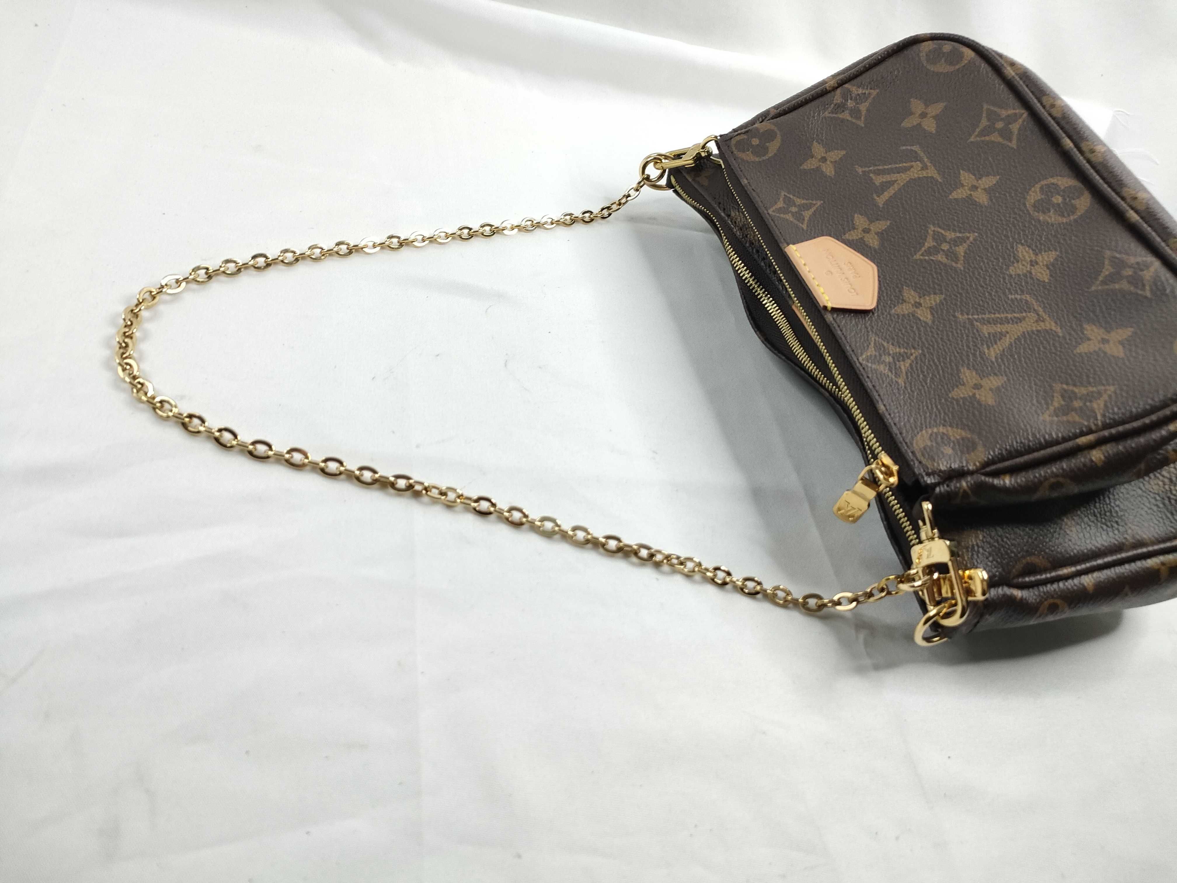 Monogram Louis Vuitton Multipochette Accessoires Shoulder Bag Monogram M44813 Shoulder Bag — view 6
