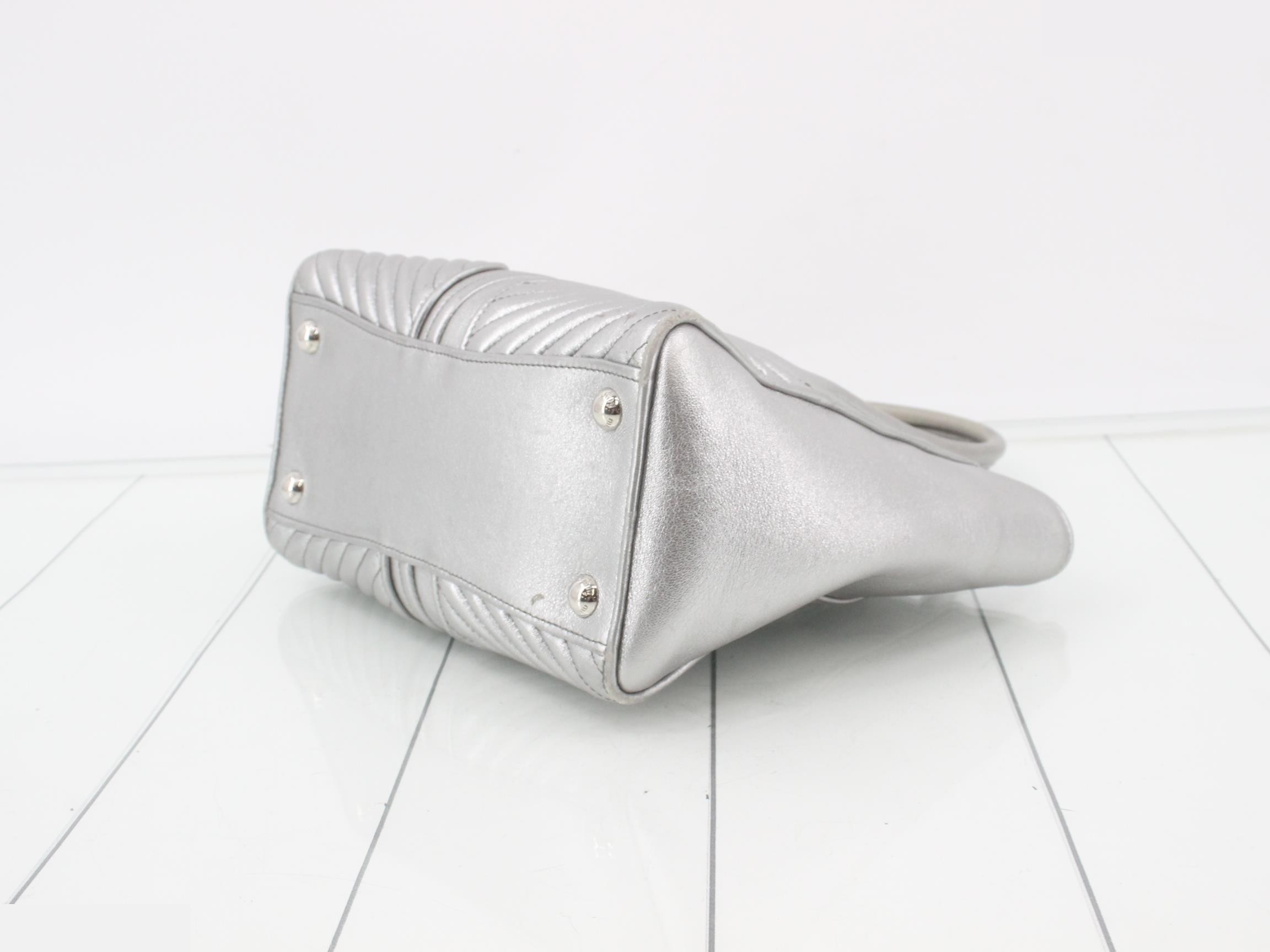 Other line bags/handbags — view 6