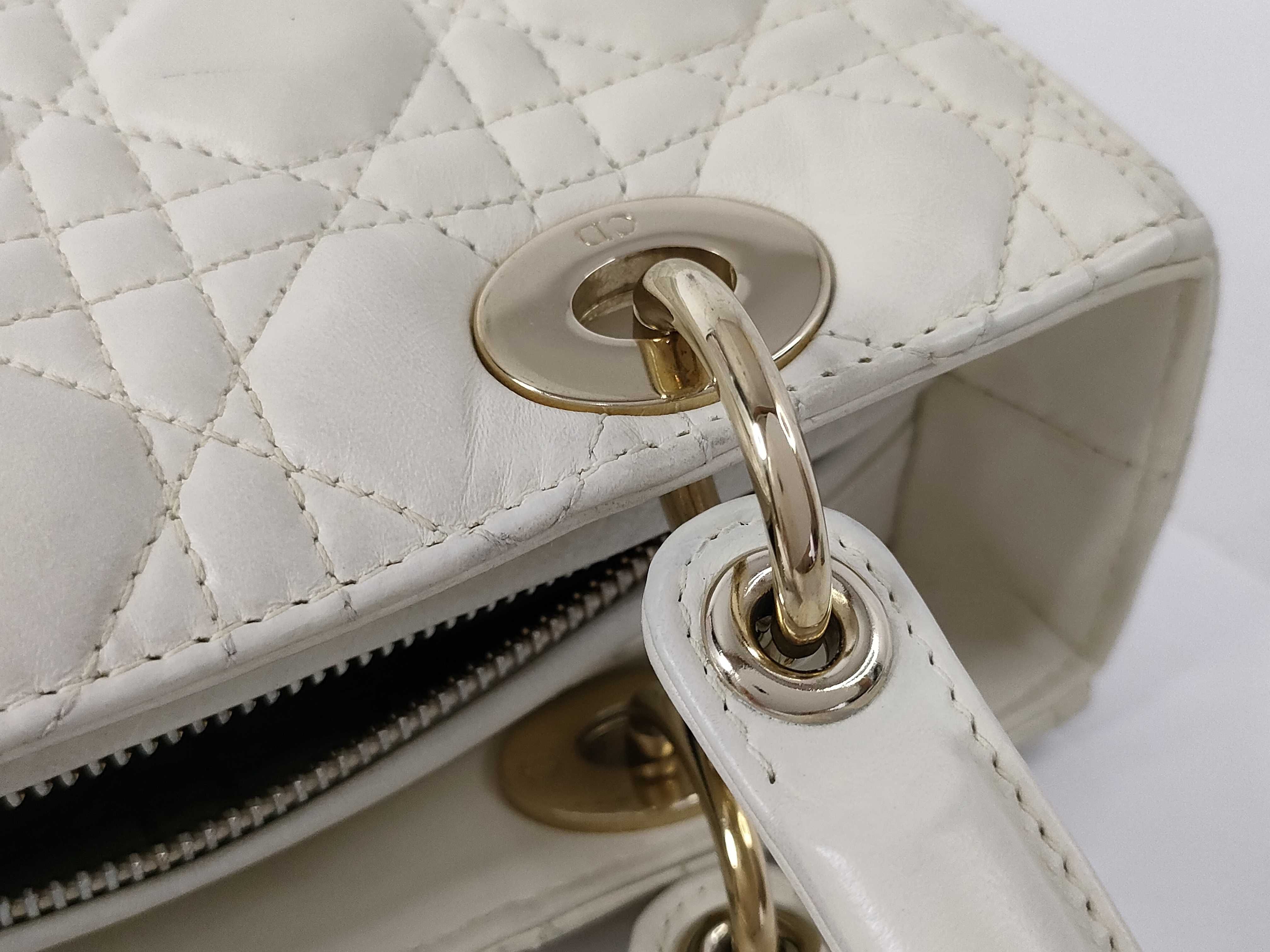 Lady Dior Medium Lambskin White *Card Handbag — view 5