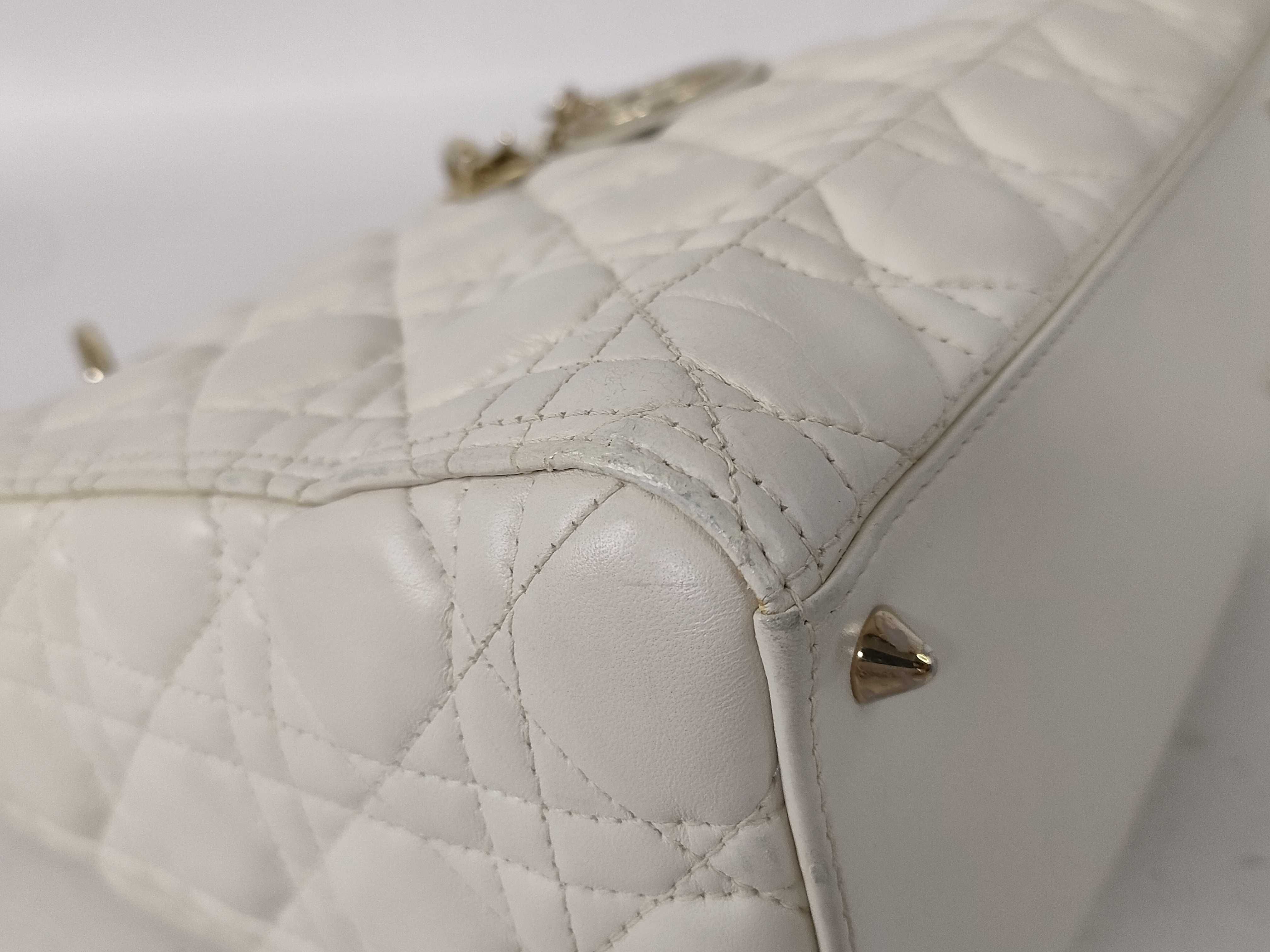 Lady Dior Medium Lambskin White *Card Handbag — view 6