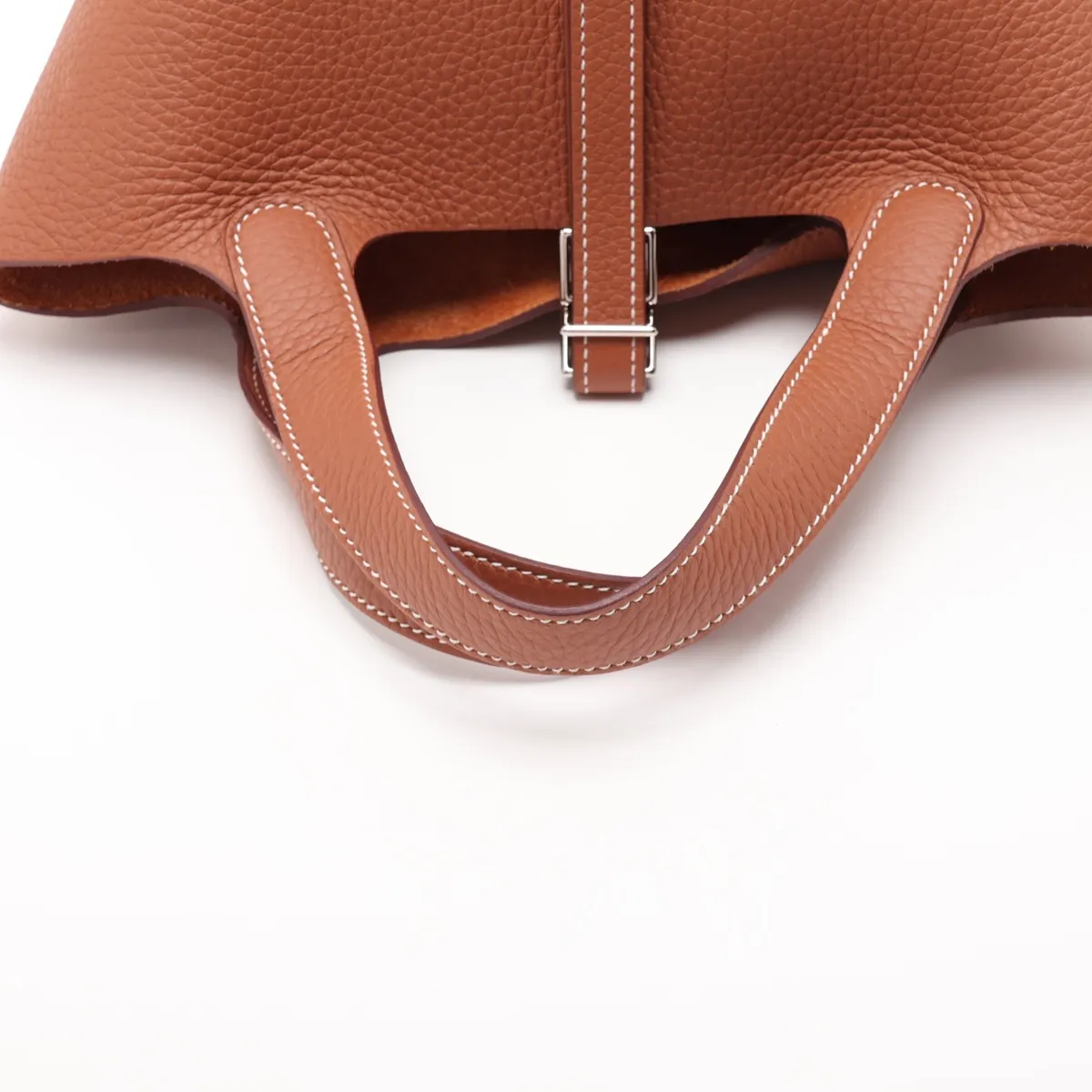 Picotin Lock 18 PM, Taurillon Clemence leather, gold, silver hardware, K: 2025 — view 5