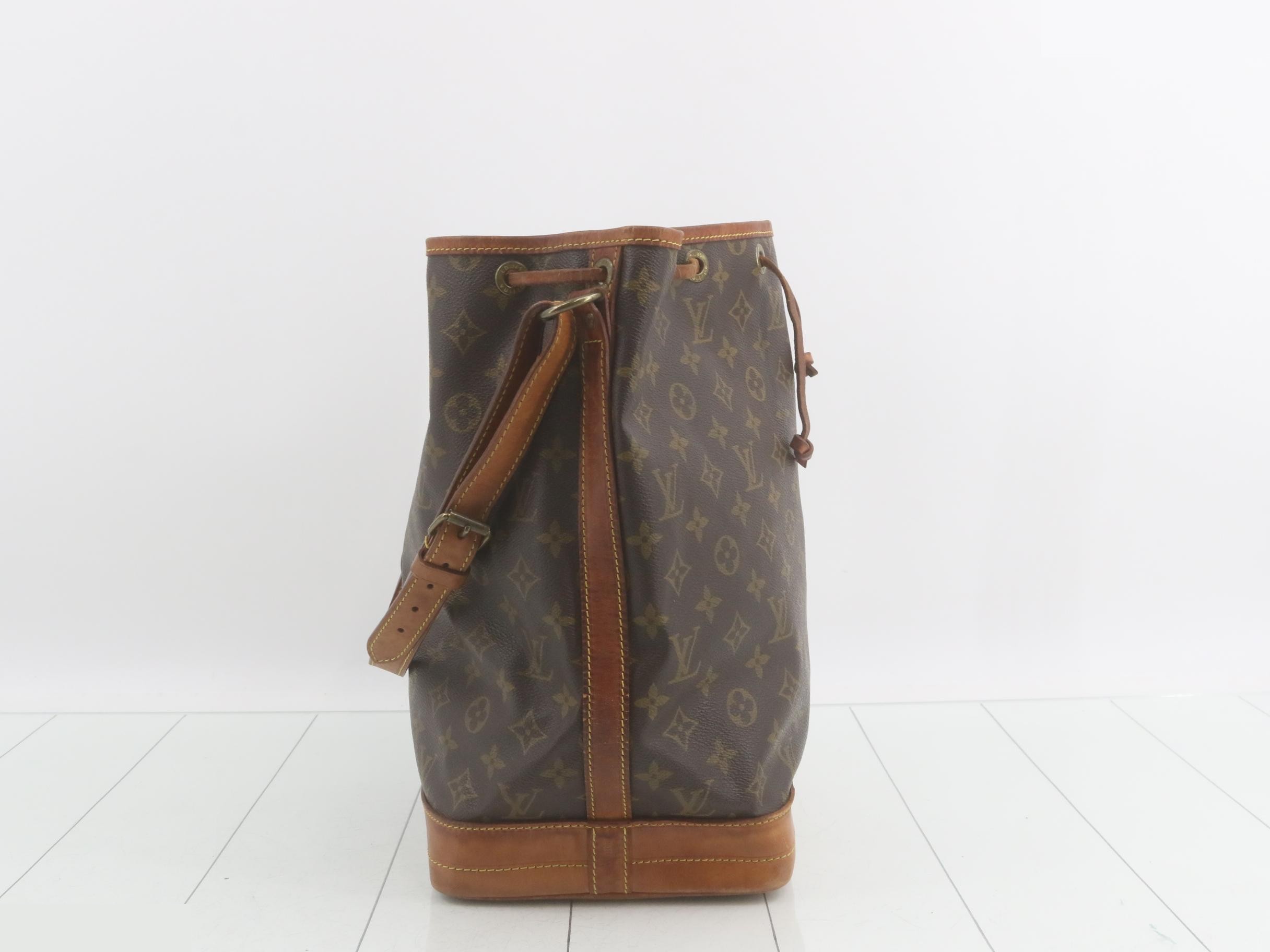 Noe Monogram Shoulder Bag — view 4