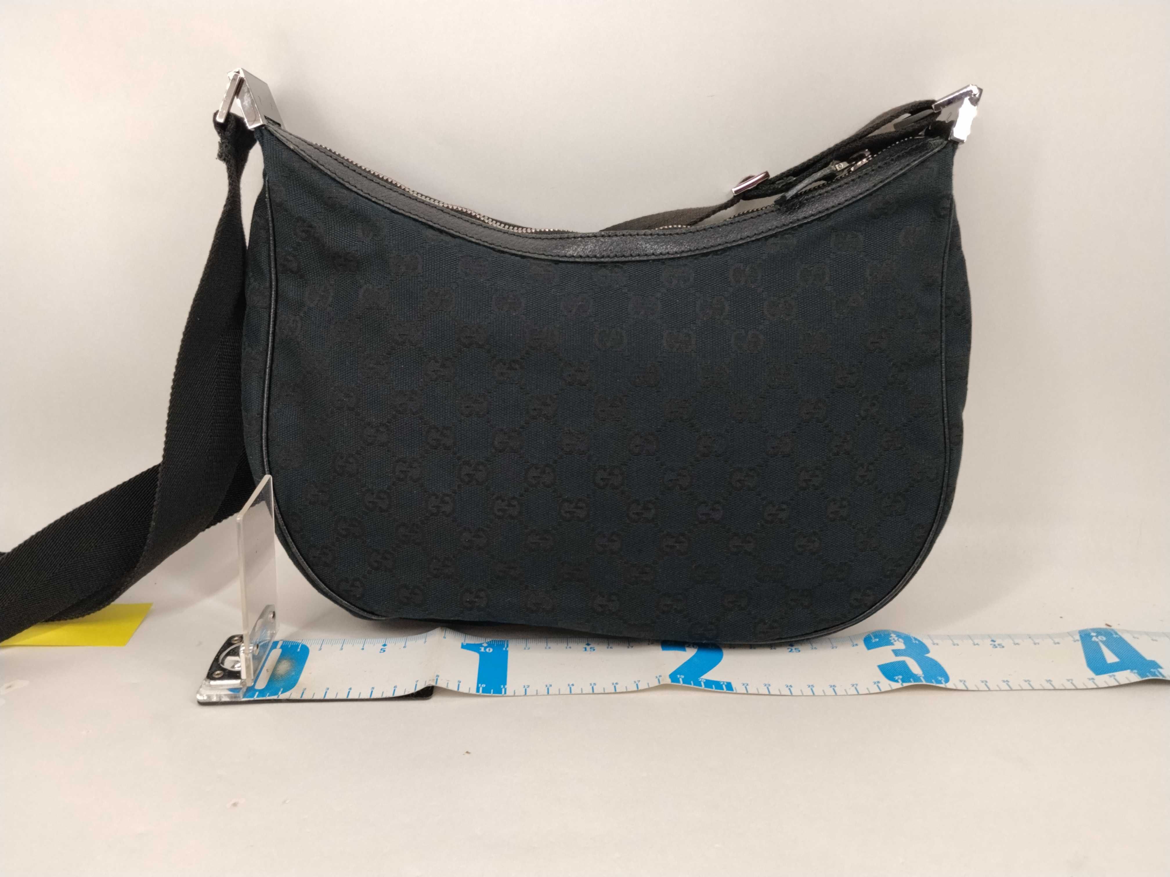 GG Canvas One-Shoulder Bag, GG Canvas, Black, 122790 001998 (Shoulder Bag) — view 2