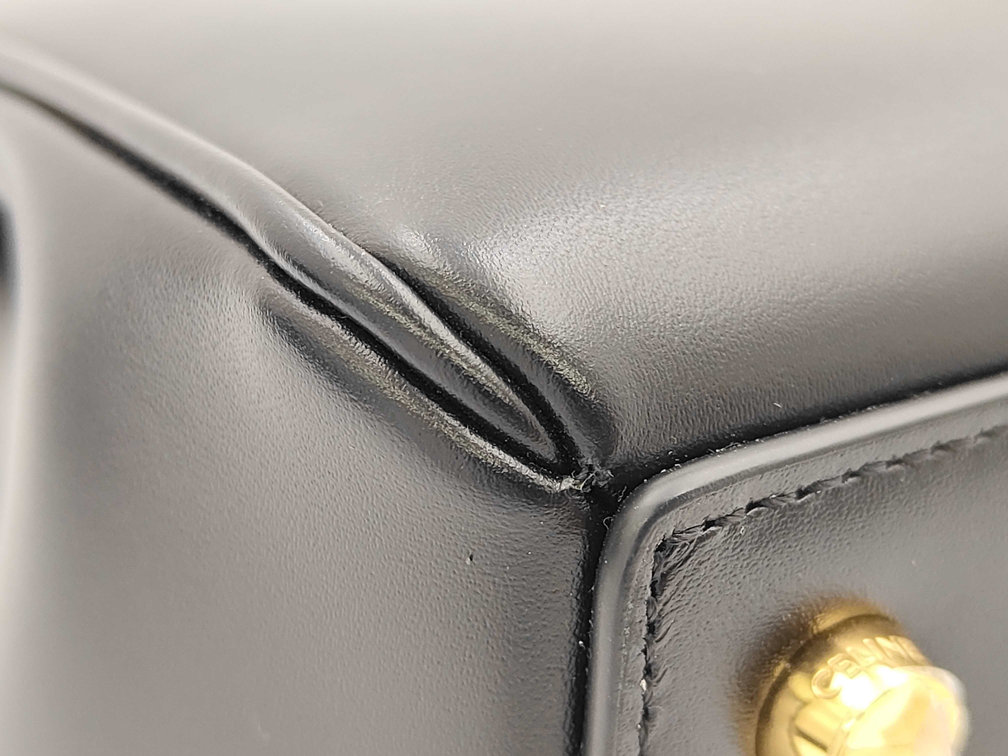 Soft 16 Shoulder Bag Handbag — view 6