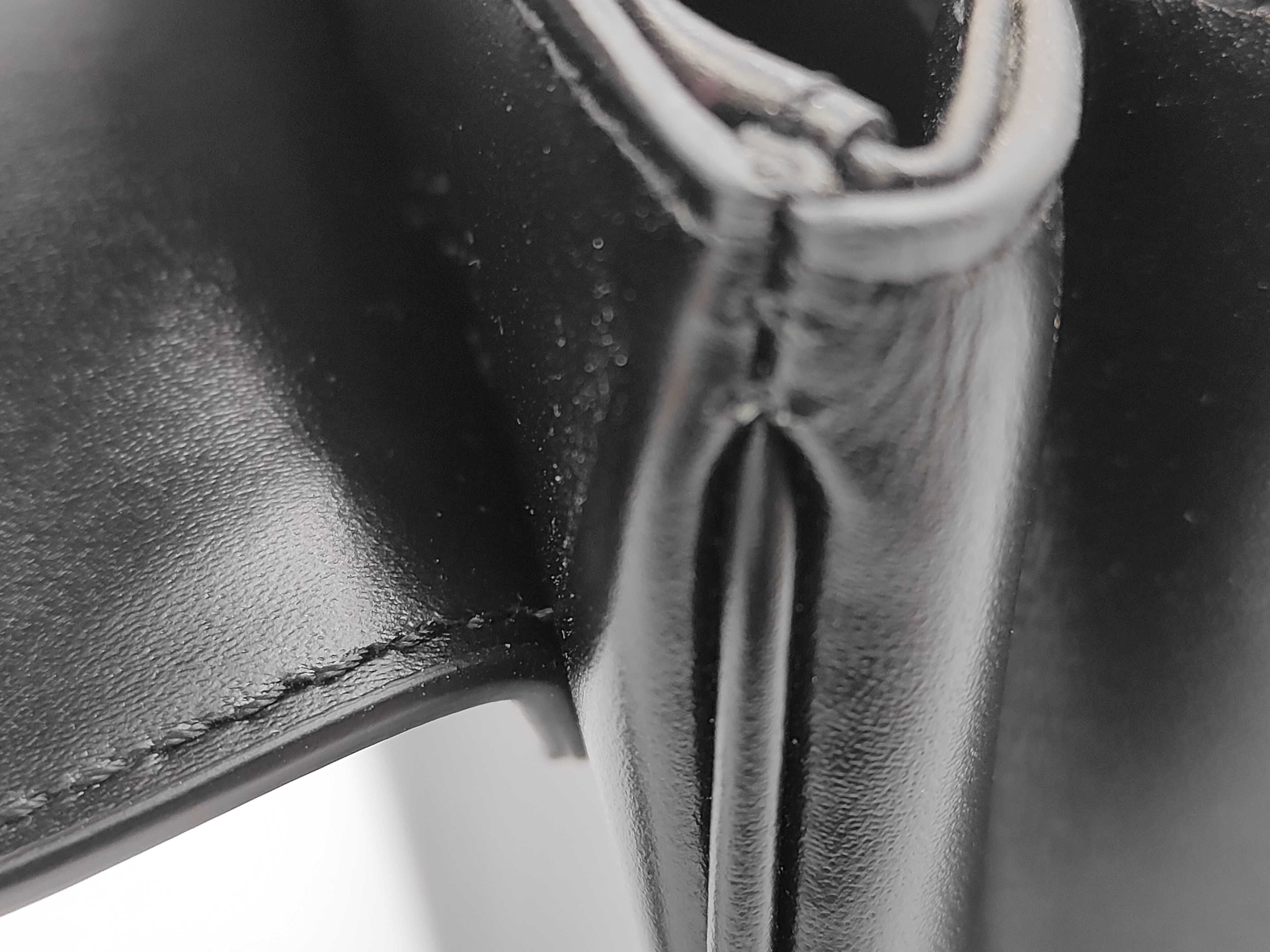 Soft 16 Shoulder Bag Handbag — view 8