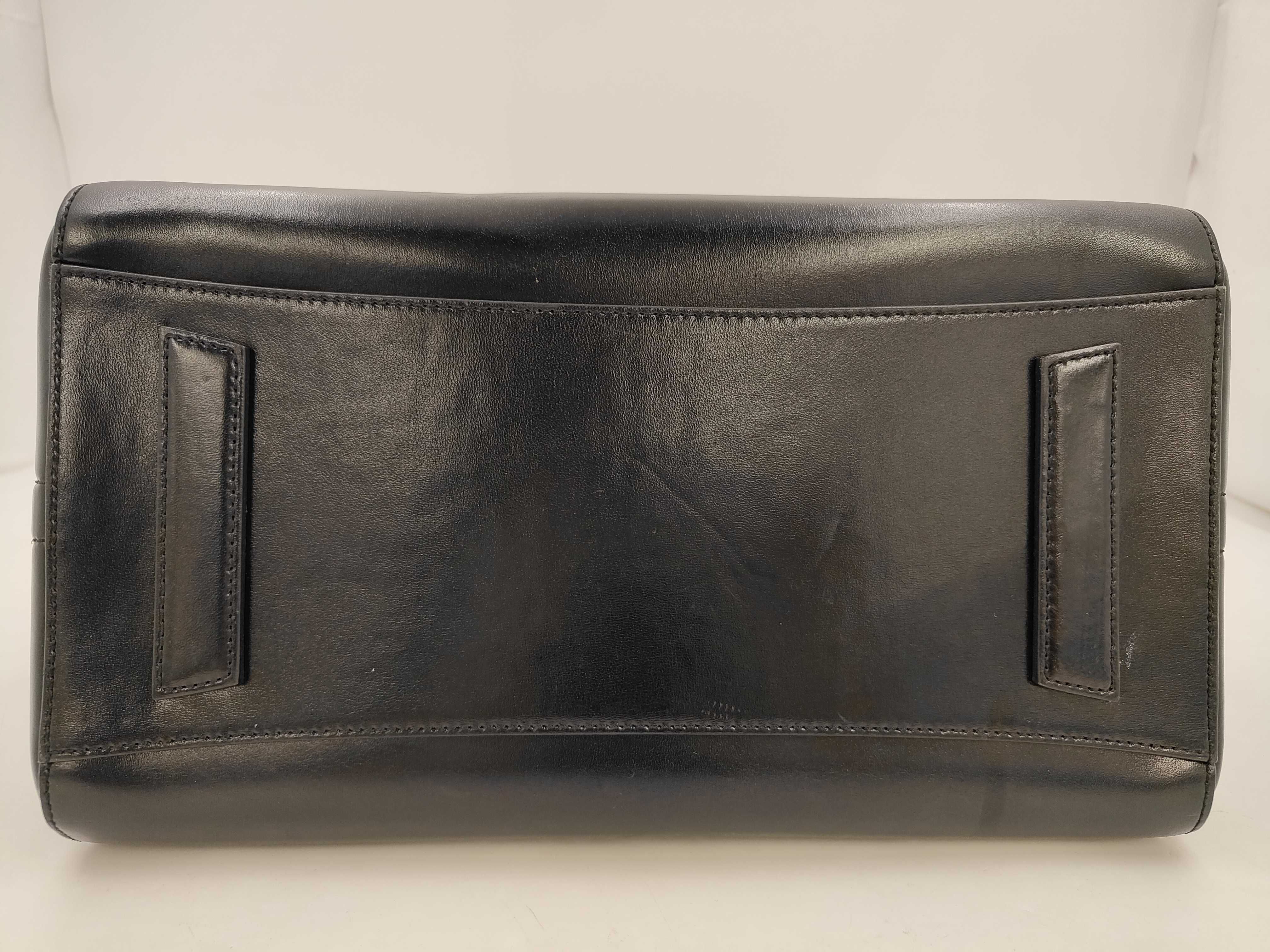 Antigona Bag Handbag — view 3