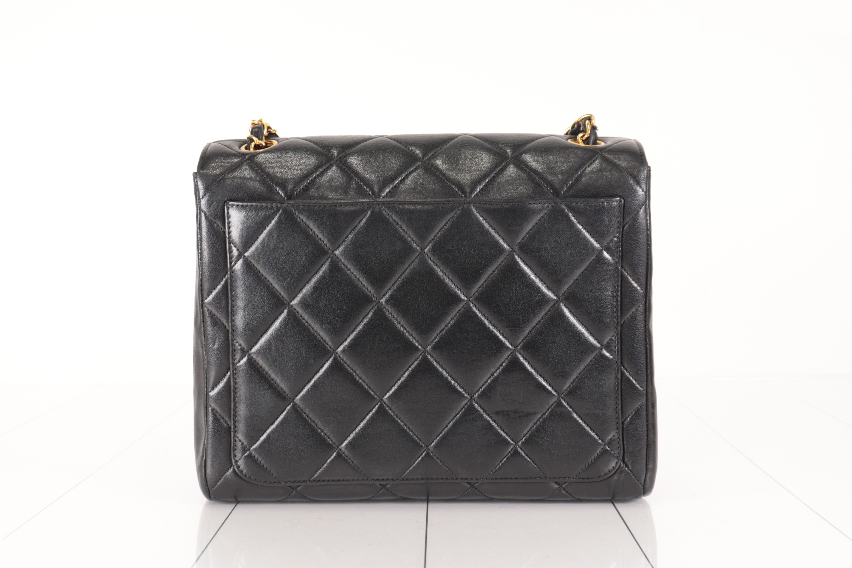 Turnlock Ram Chain Shoulder Bag, Unit No. 4 — view 3