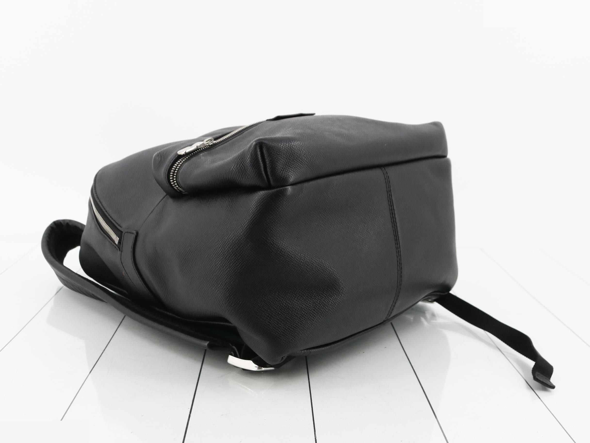 Taiga Discovery Backpack Noir (Rucksack) — view 5