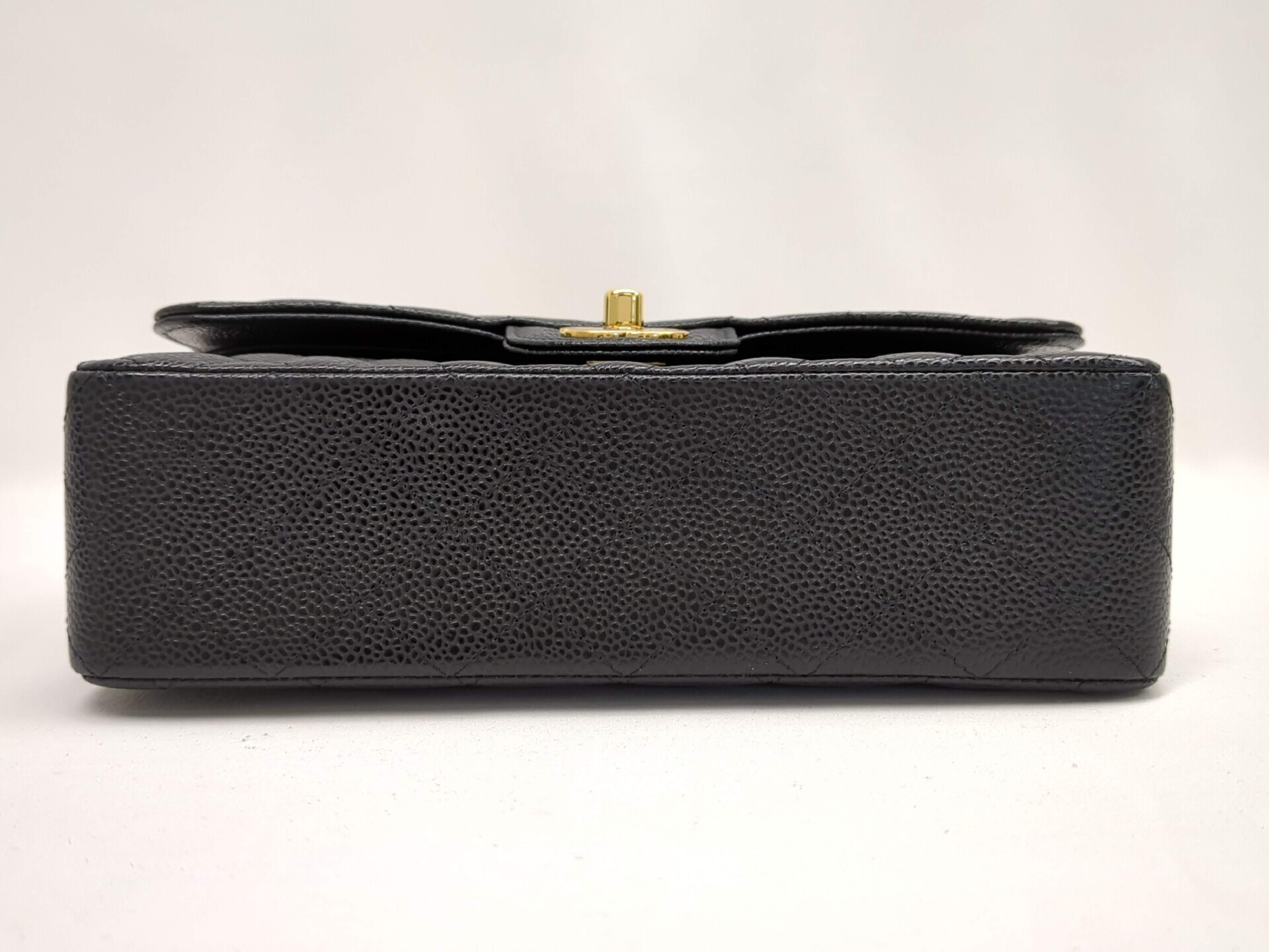Caviar Skin Double Flap 23 Gold Hardware Black Serial Number 31 Shoulder Bag — view 5
