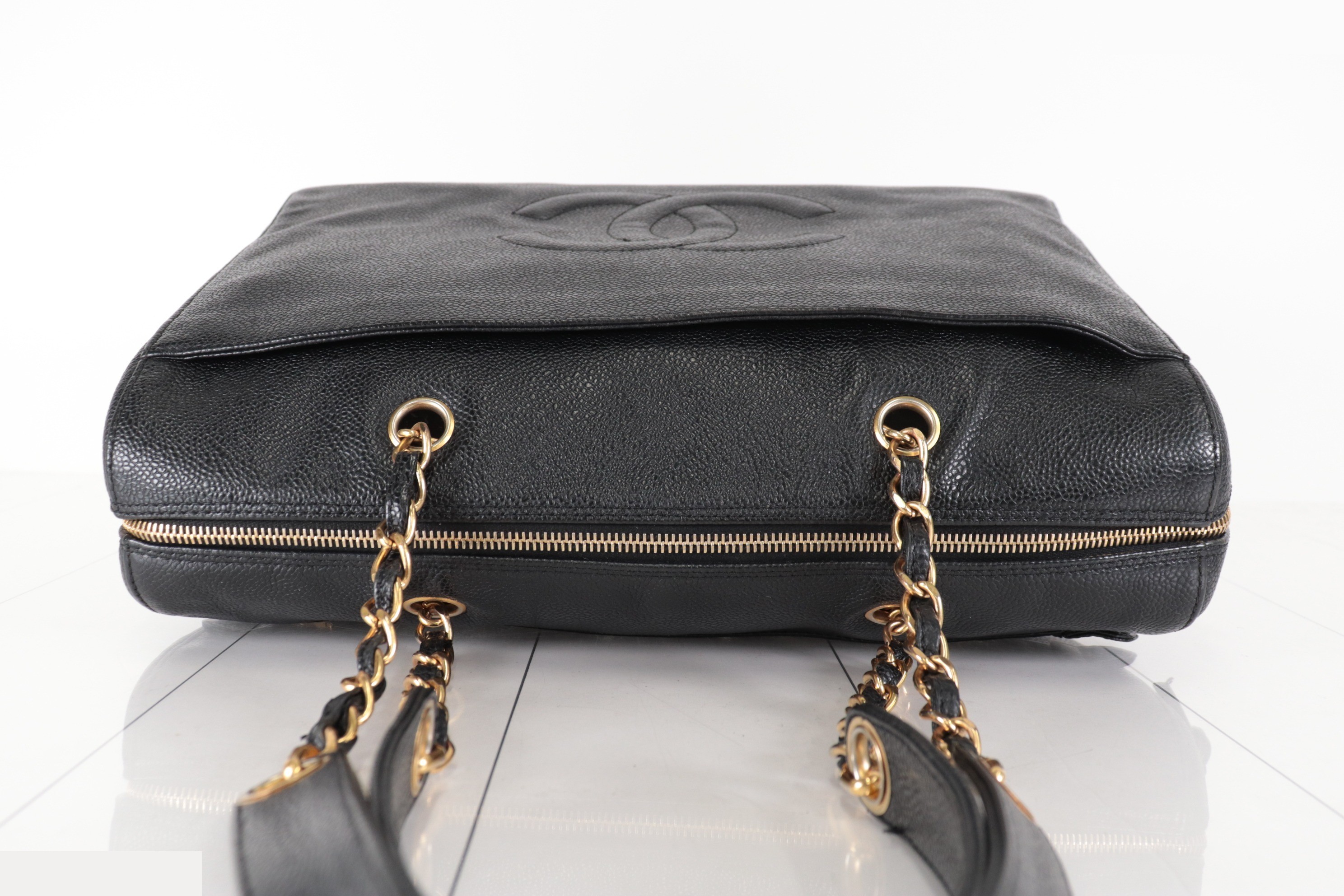 DecaCoco Caviar Chain Shoulder Boston Bag, No. 5 — view 6