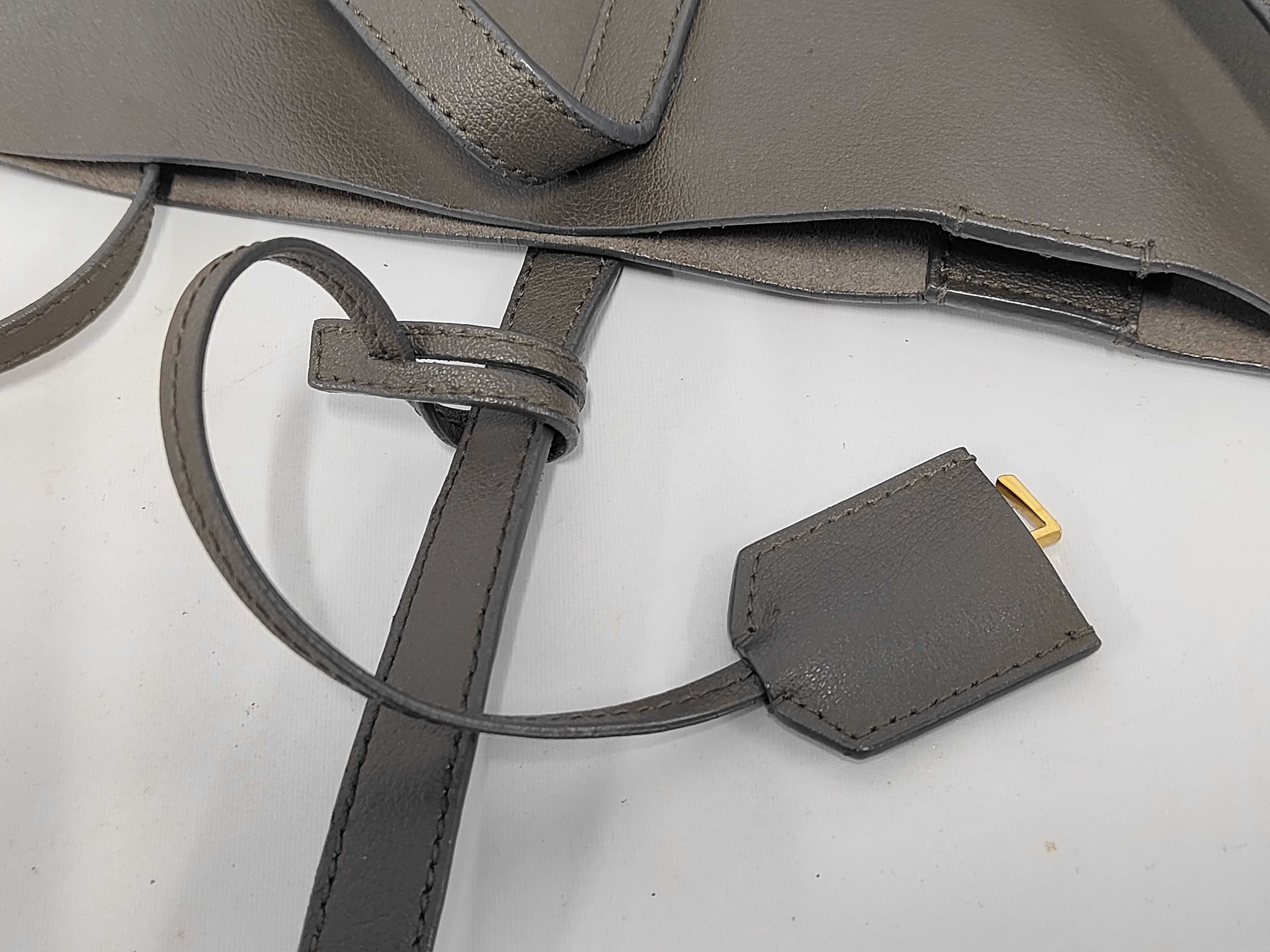 Sac Shopping Leather Bag with Pouch — view 12