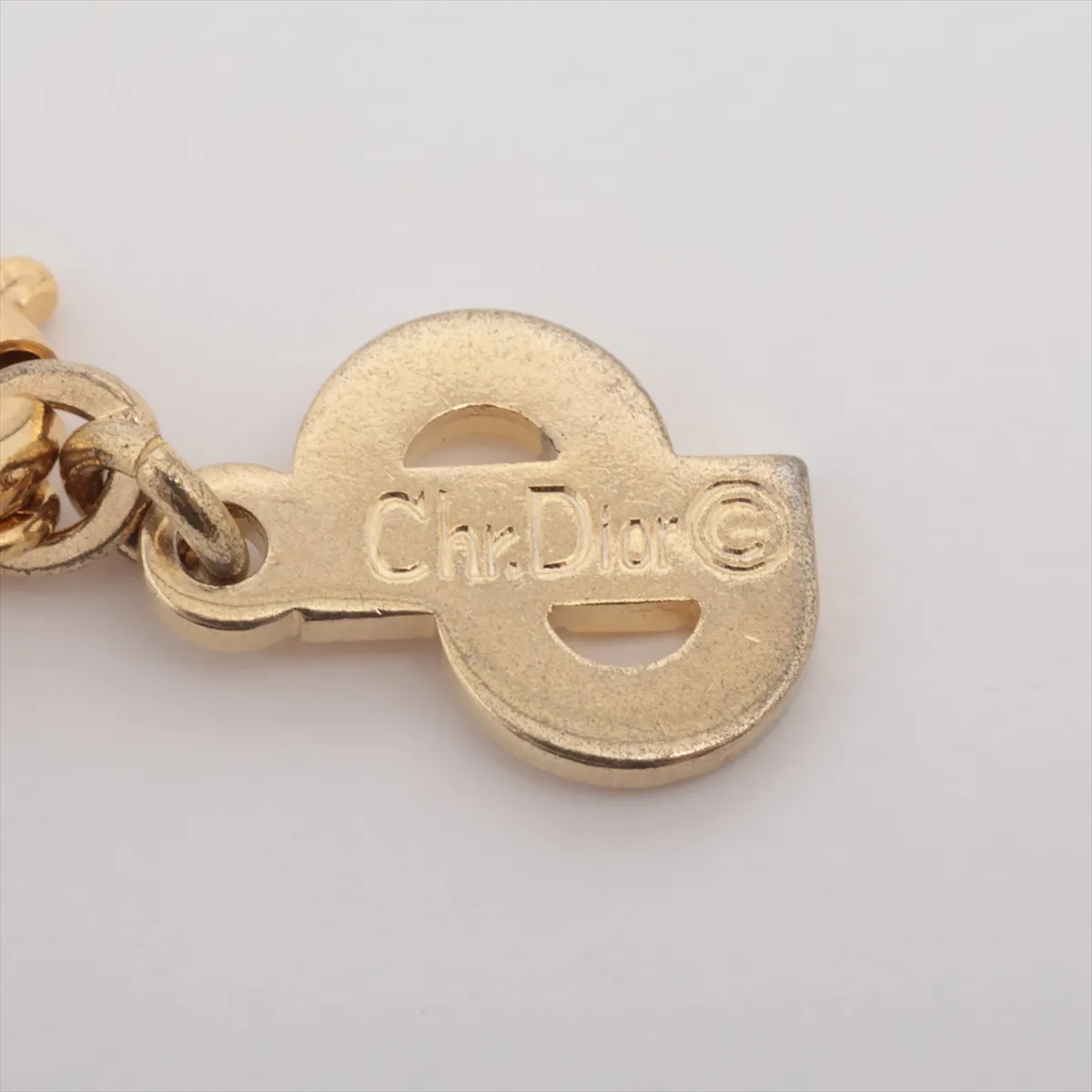 CD logo necklace, GP gold. Shows — view 4
