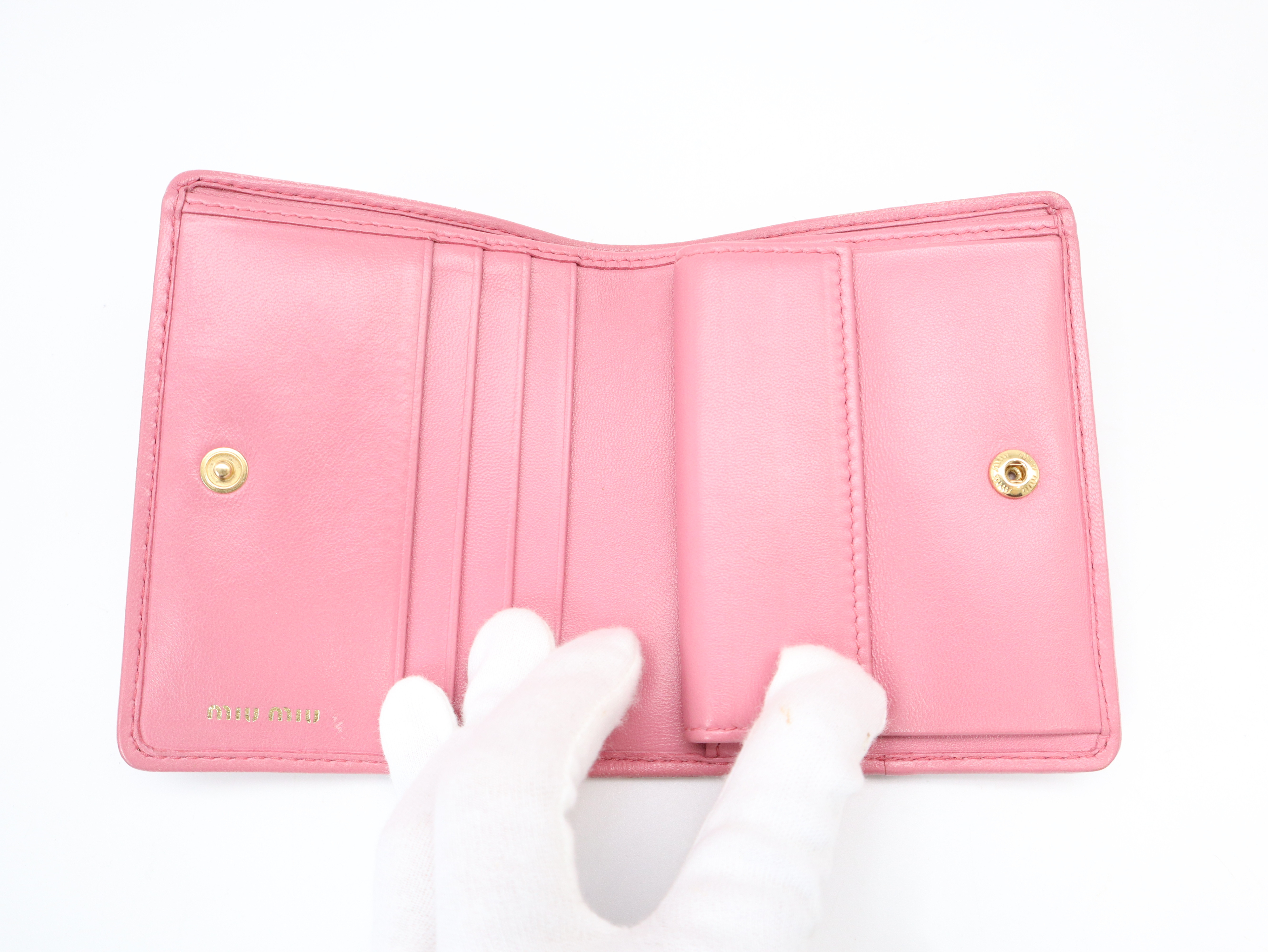 Matelassé Leather Folding Wallet, Begonia Pink — view 8
