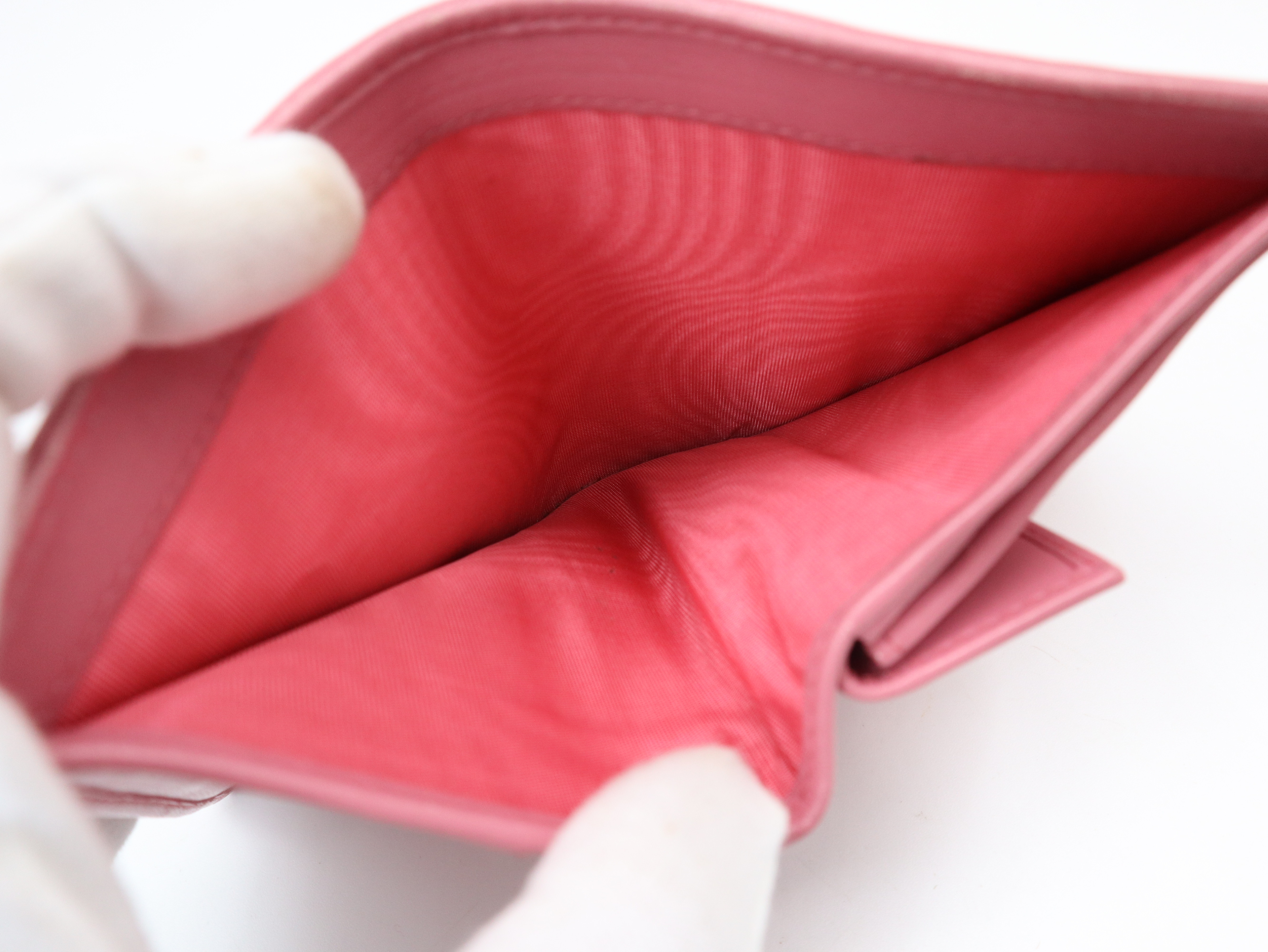 Matelassé Leather Folding Wallet, Begonia Pink — view 9