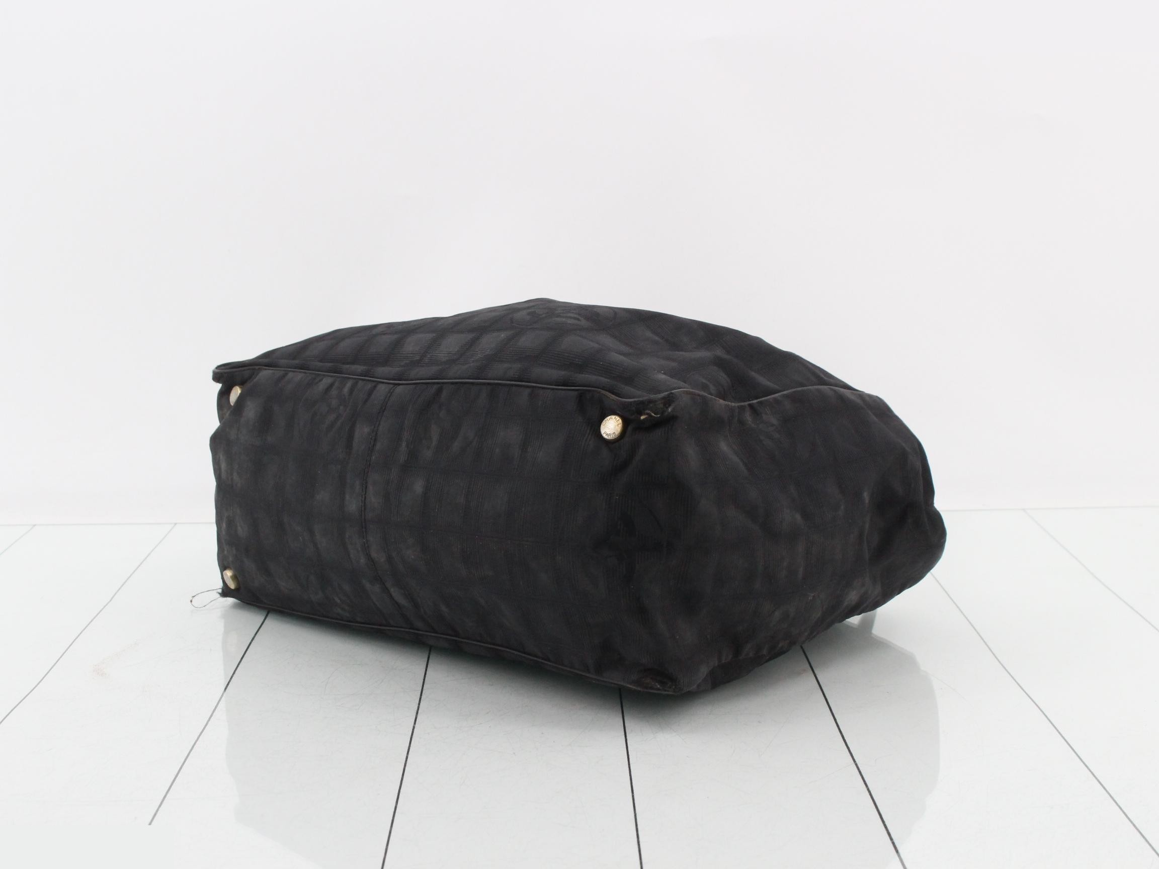 New Travel Line Nylon Tote Bag, Black — view 6